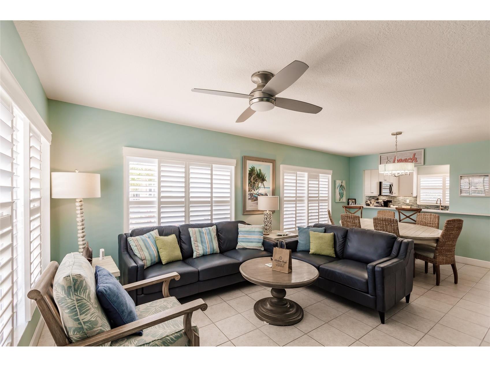 6020 Midnight Pass Road #2 Sarasota FL 34242 TB8467649 image2