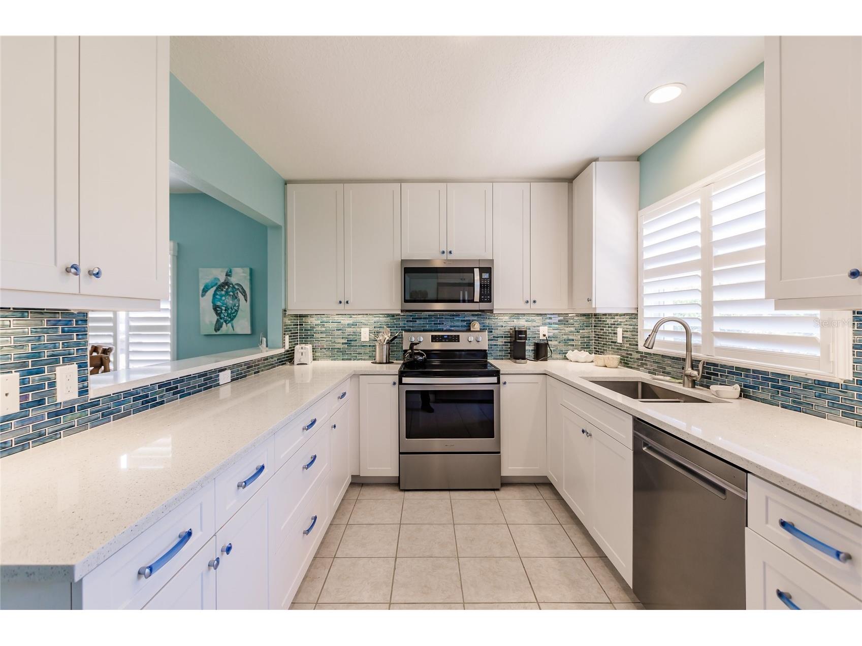 6020 Midnight Pass Road #2 Sarasota FL 34242 TB8467649 image5