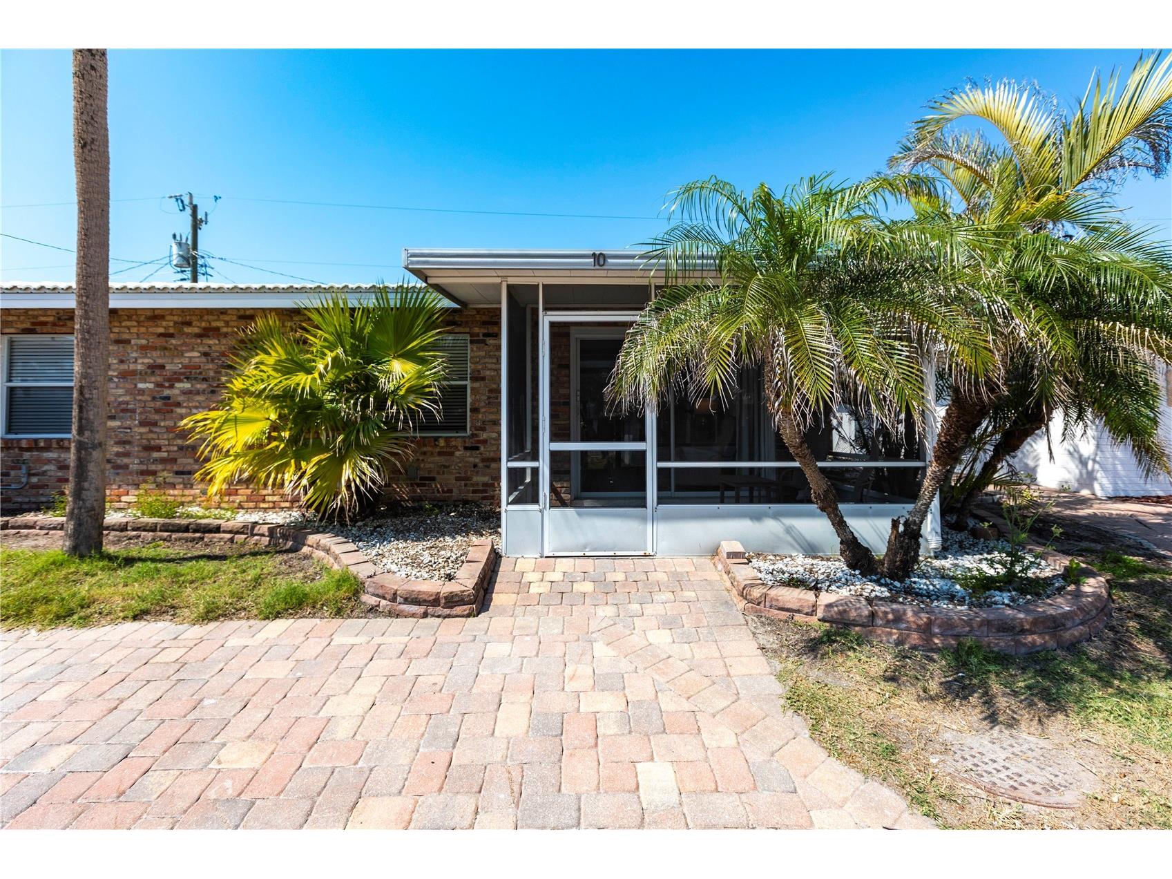 6020 Midnight Pass Road #20 Sarasota FL 34242 TB8467264 image2