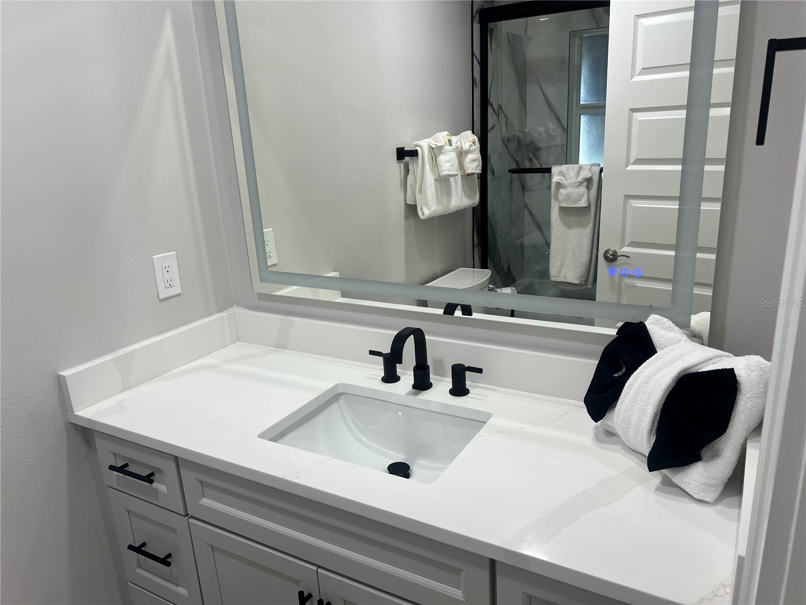 6020 Midnight Pass Road #22 Sarasota FL 34242 TB8467373 image14