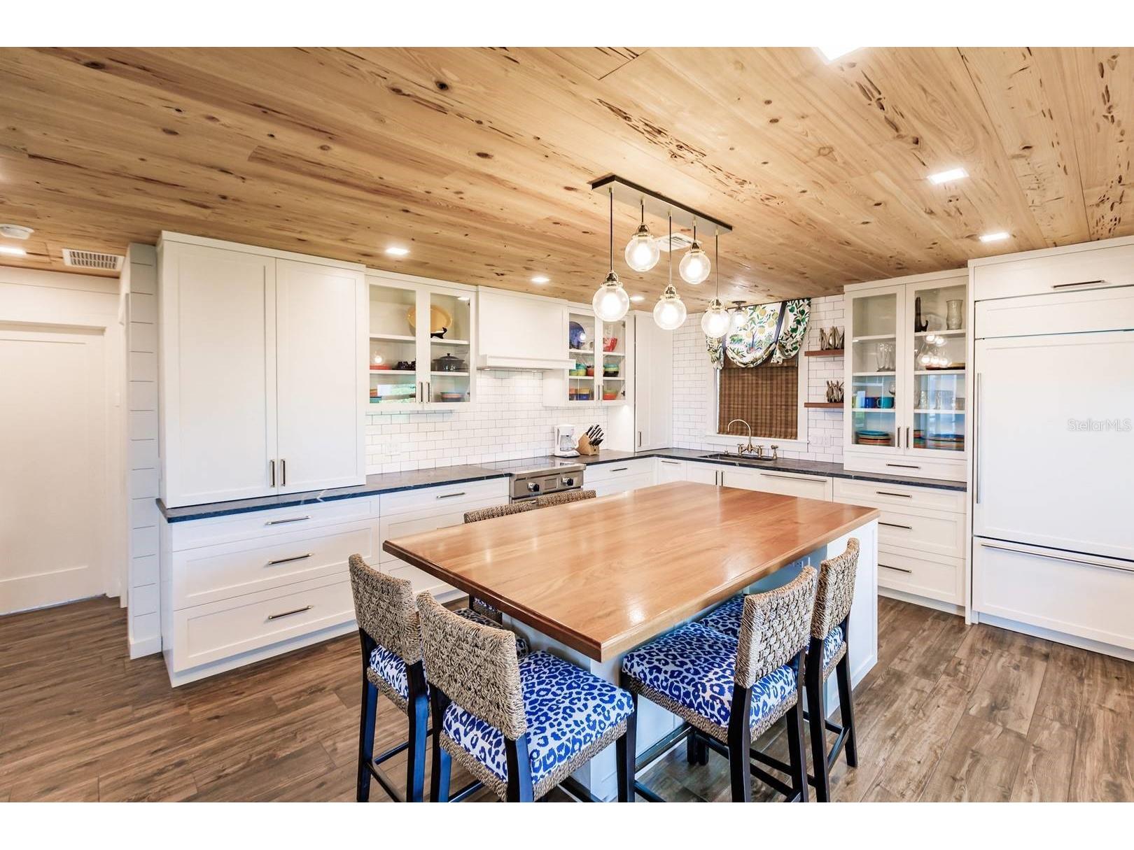 6020 Midnight Pass Road #26 Sarasota FL 34242 TB8467643 image12
