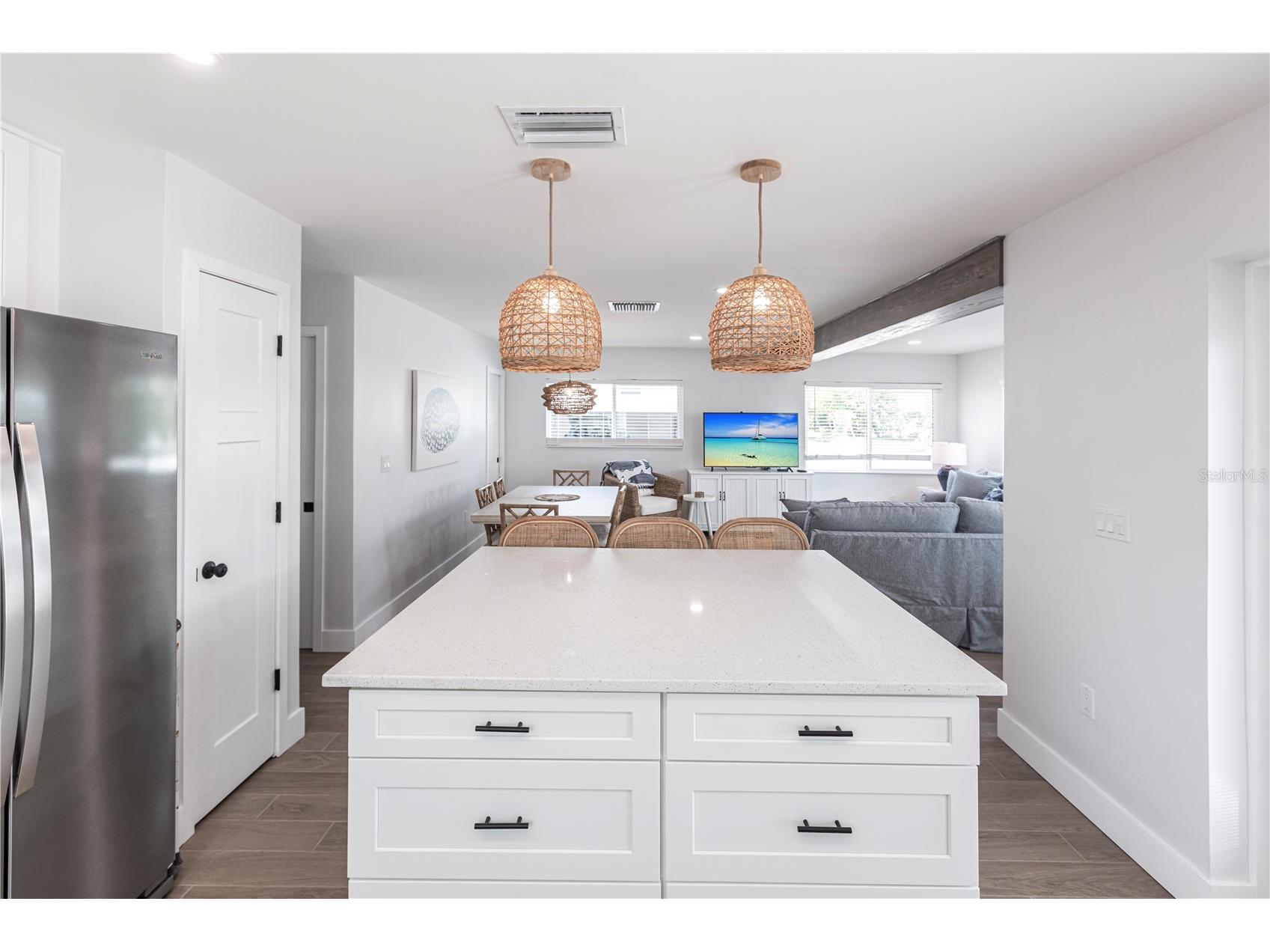6020 Midnight Pass Road #27 Sarasota FL 34242 TB8467525 image10