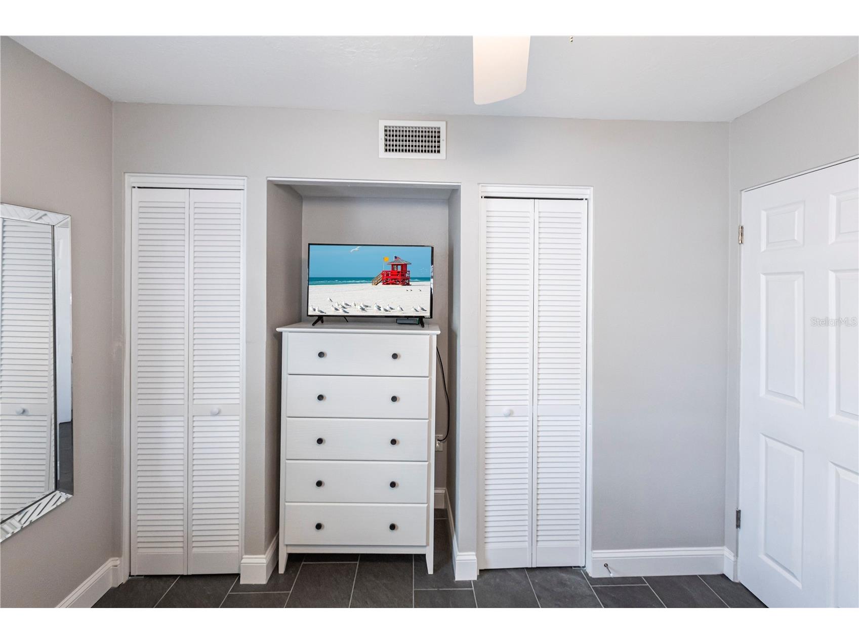 6020 Midnight Pass Road #31 Sarasota FL 34242 TB8467507 image17