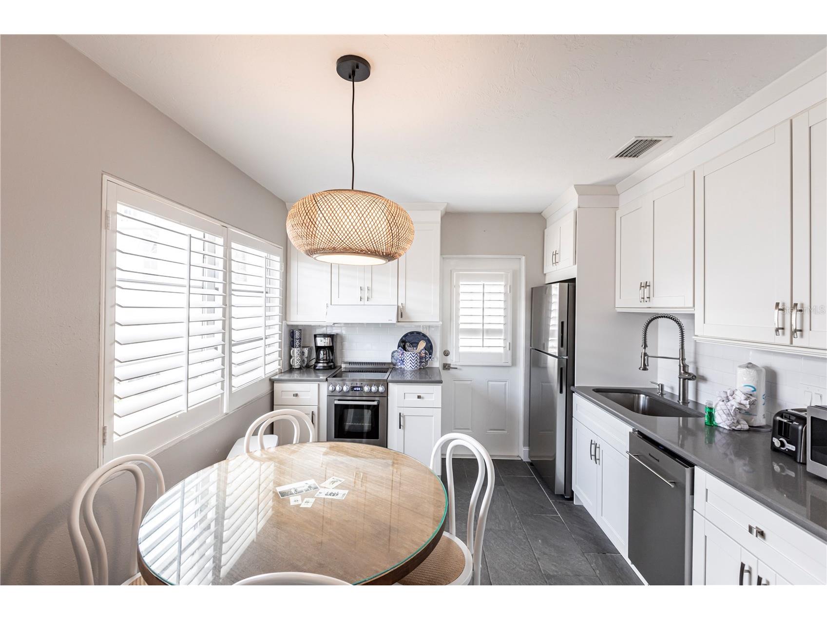 6020 Midnight Pass Road #31 Sarasota FL 34242 TB8467507 image7