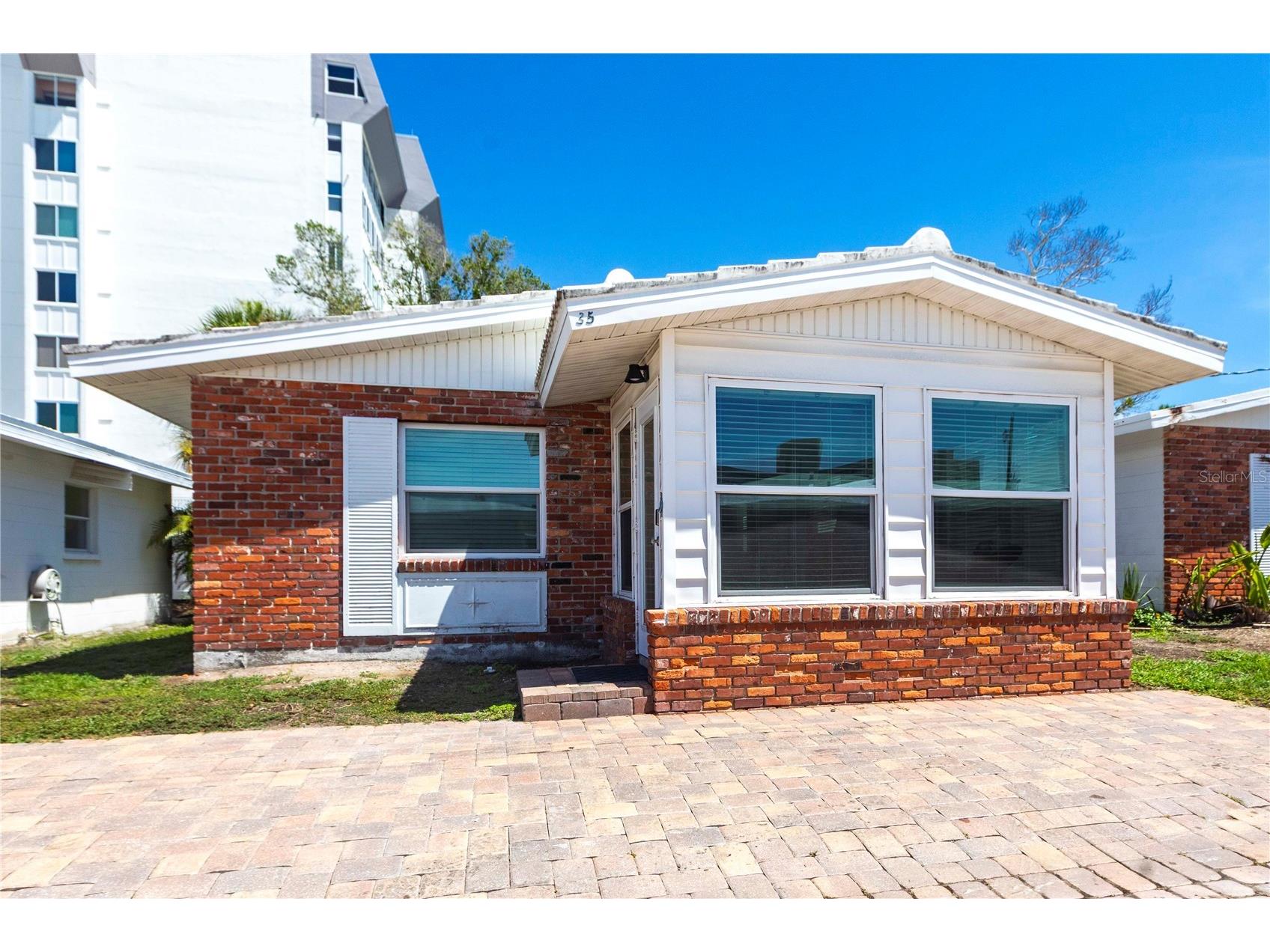 6020 Midnight Pass Road #35 Sarasota FL 34242 TB8467694 image1