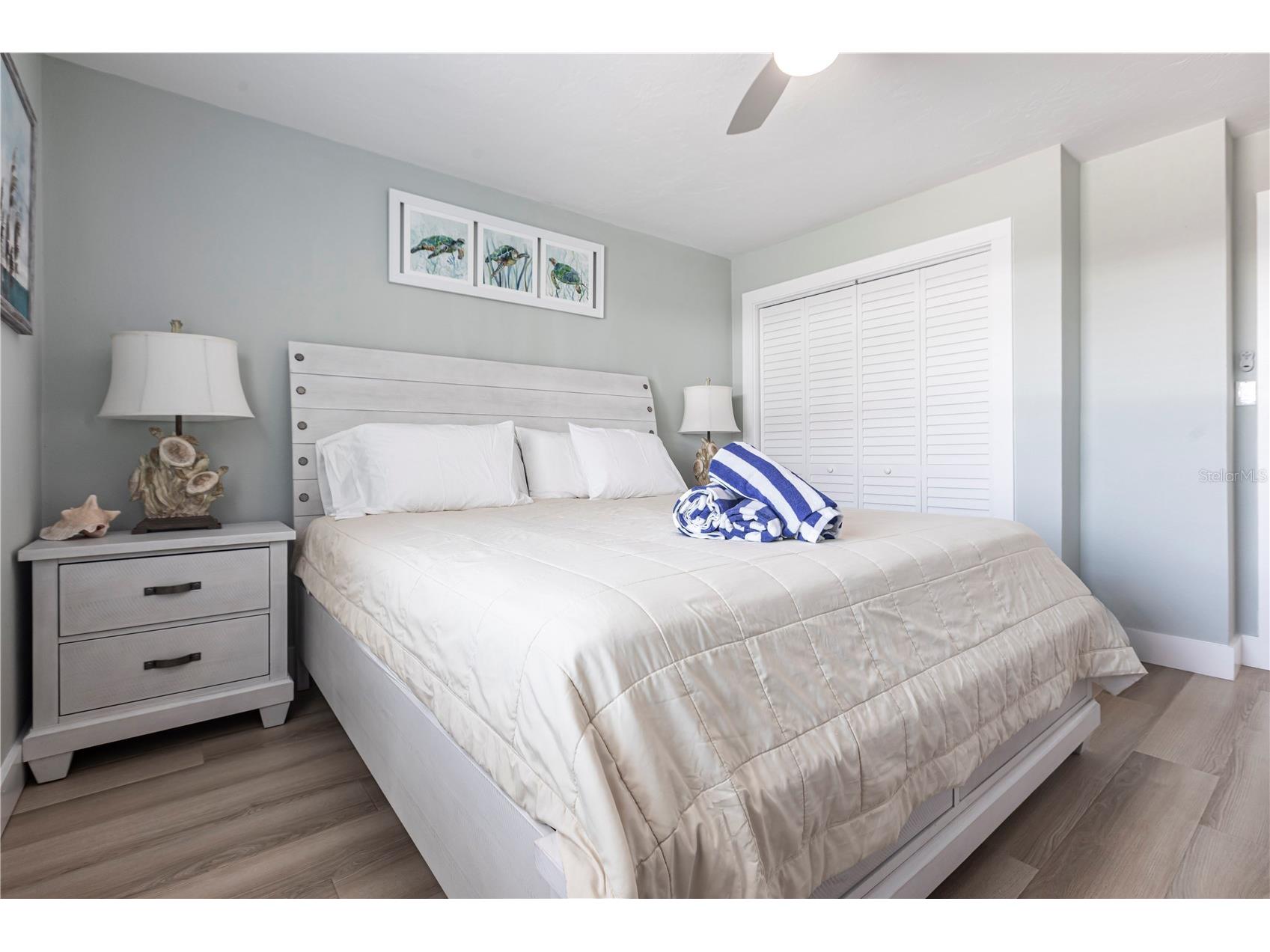 6020 Midnight Pass Road #35 Sarasota FL 34242 TB8467694 image12