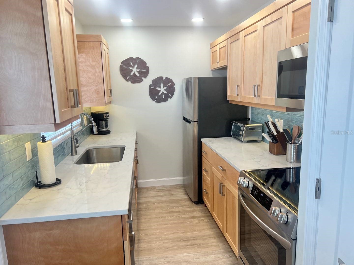 6020 Midnight Pass Road #36 Sarasota FL 34242 TB8467217 image3