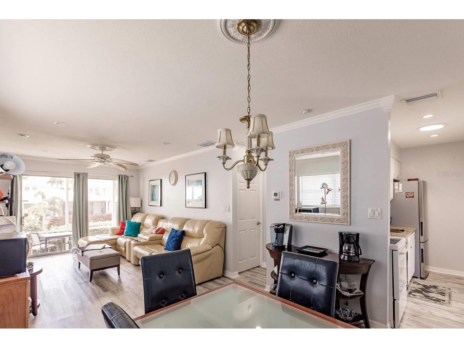 6020 Midnight Pass Road #4 Sarasota FL 34242 TB8467369 image10