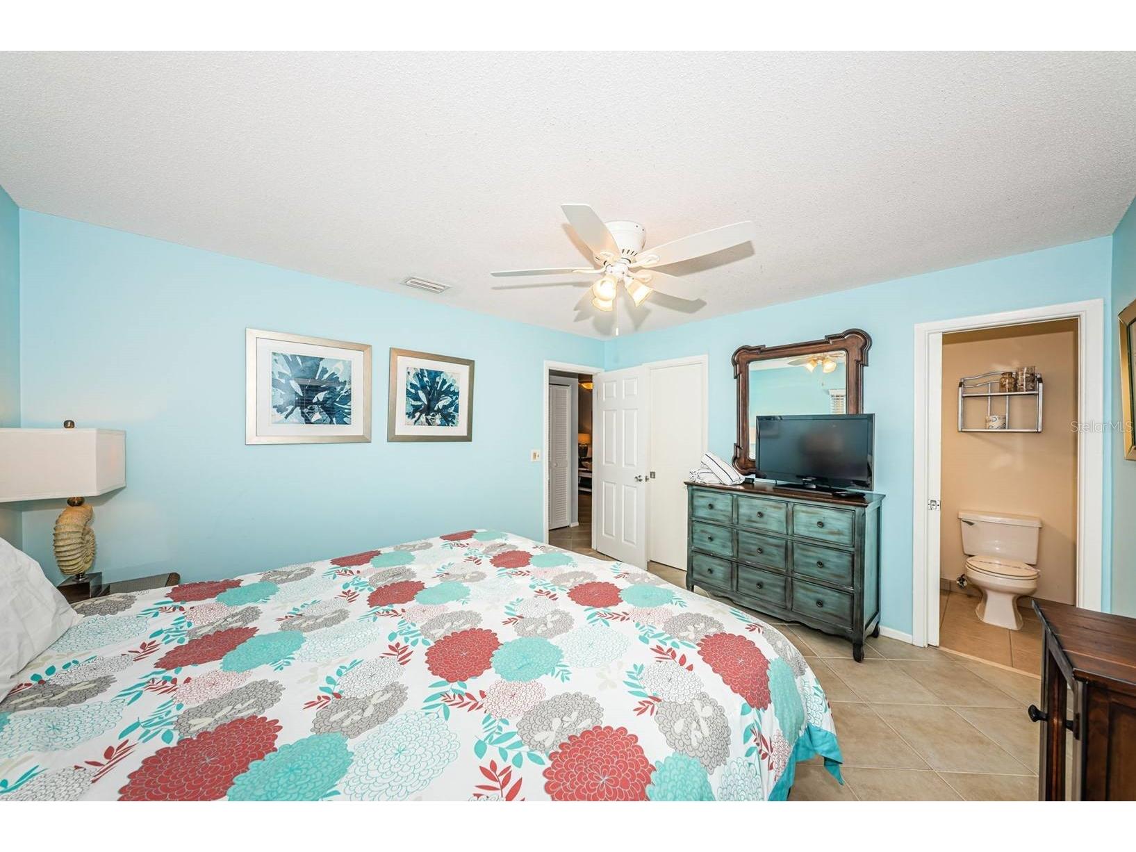 6020 Midnight Pass Road #40 Sarasota FL 34242 TB8467786 image10