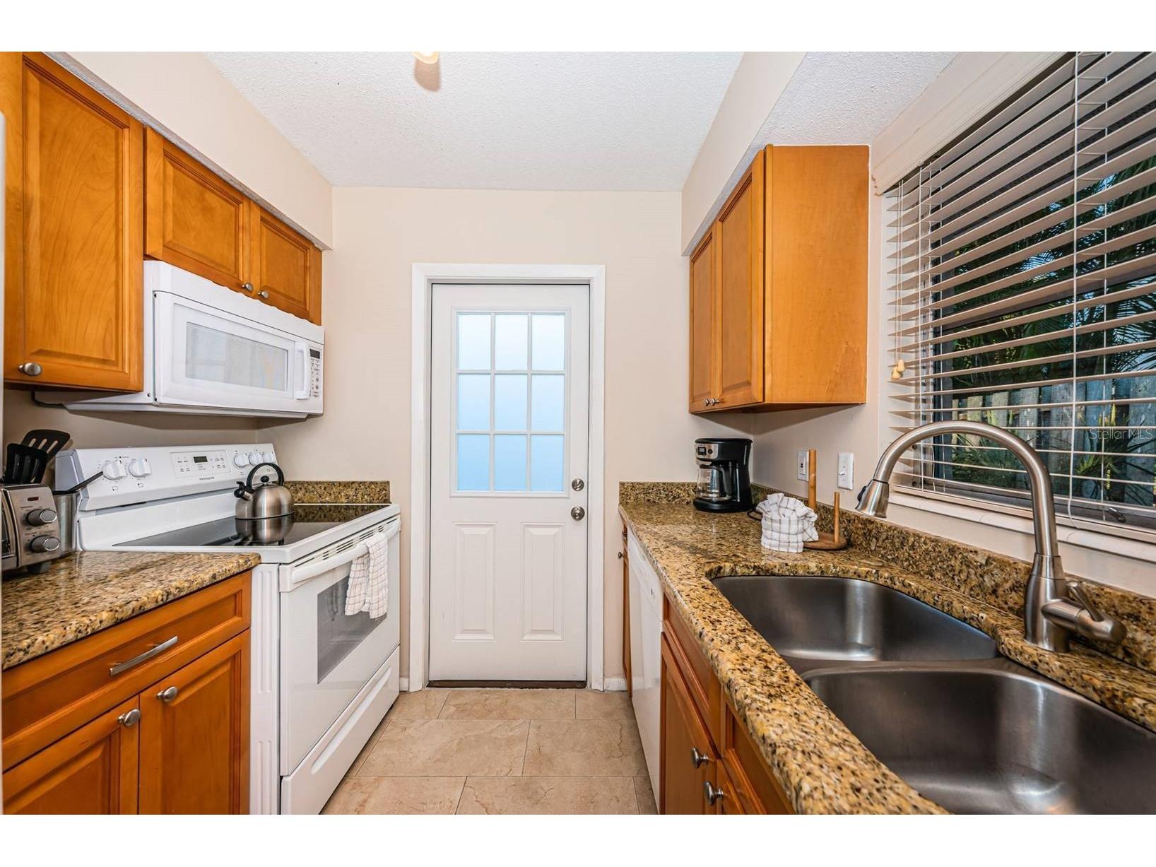 6020 Midnight Pass Road #40 Sarasota FL 34242 TB8467786 image7