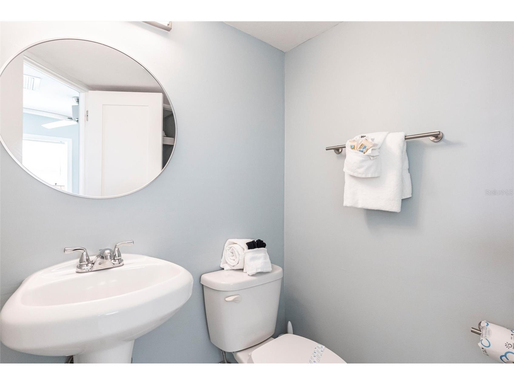 6020 Midnight Pass Road #49 Sarasota FL 34242 TB8459668 image11