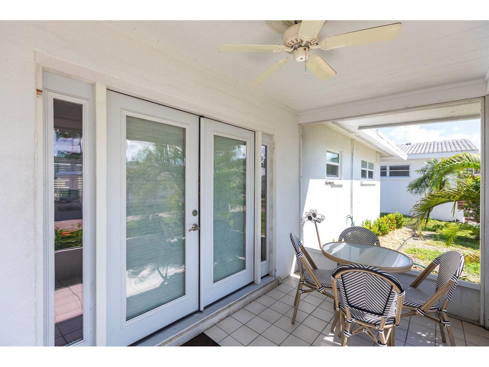 6020 Midnight Pass Road #5 Sarasota FL 34242 TB8466989 image17
