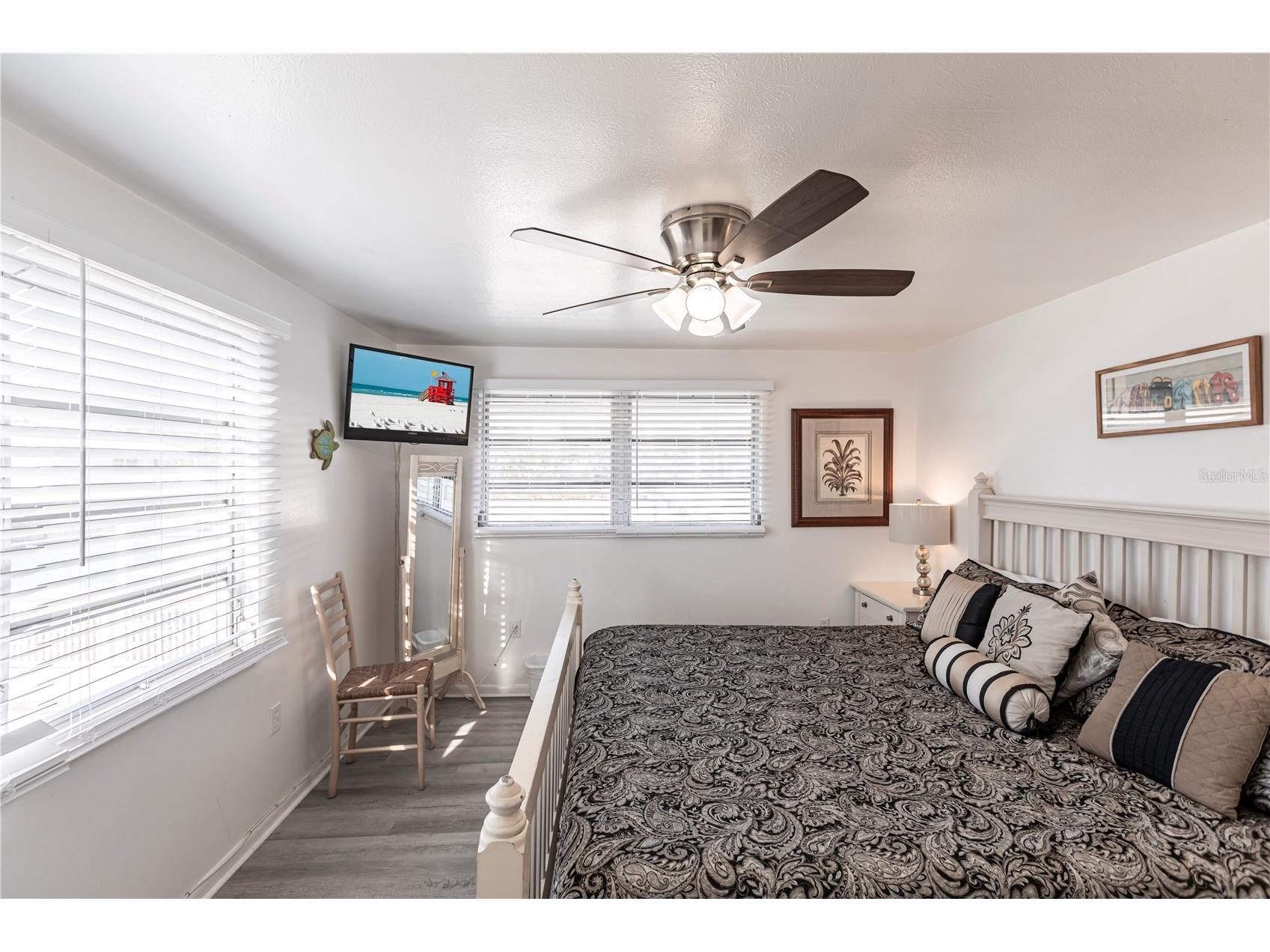 6020 Midnight Pass Road #50 Sarasota FL 34242 TB8467363 image13