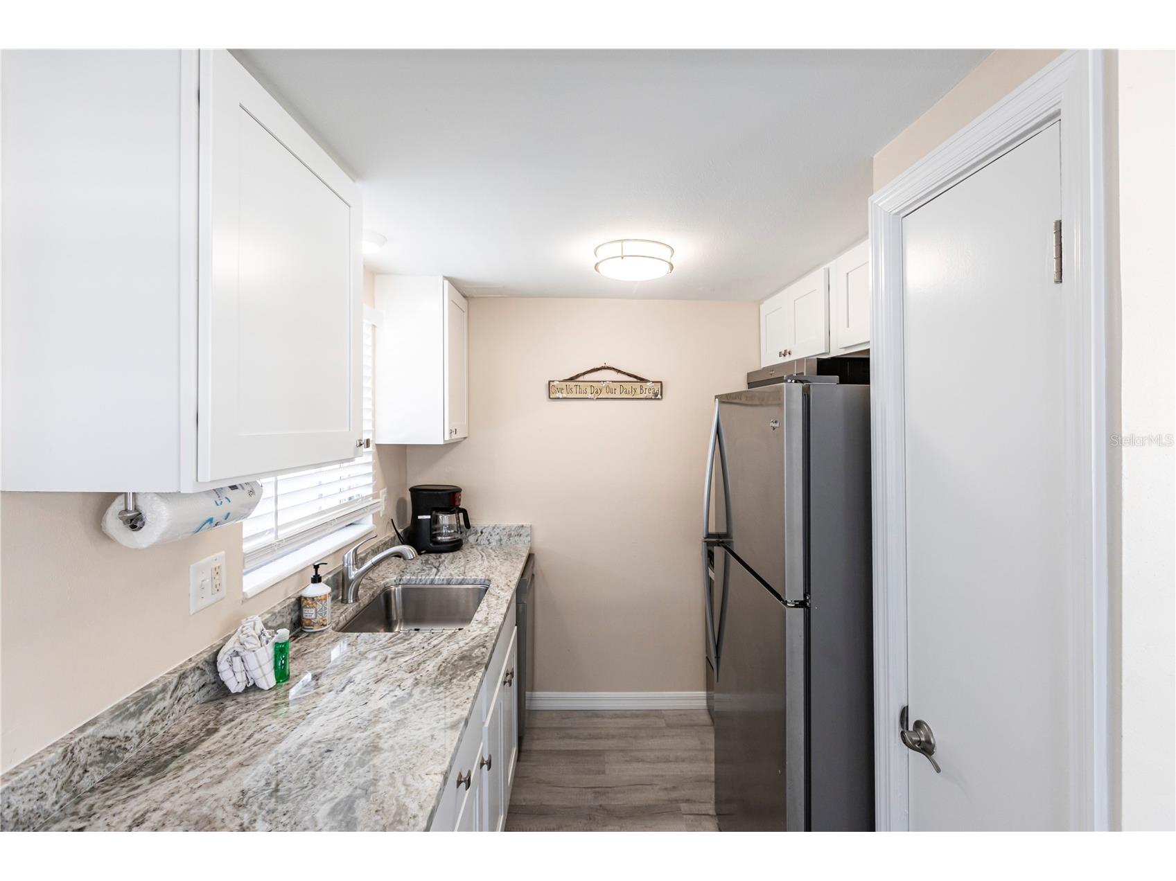 6020 Midnight Pass Road #50 Sarasota FL 34242 TB8467363 image6