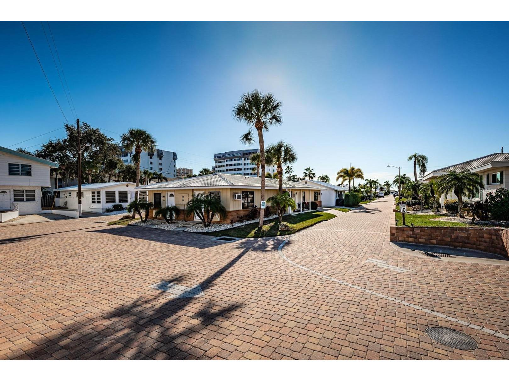 6020 Midnight Pass Road #52A Sarasota FL 34242 TB8468285 image1