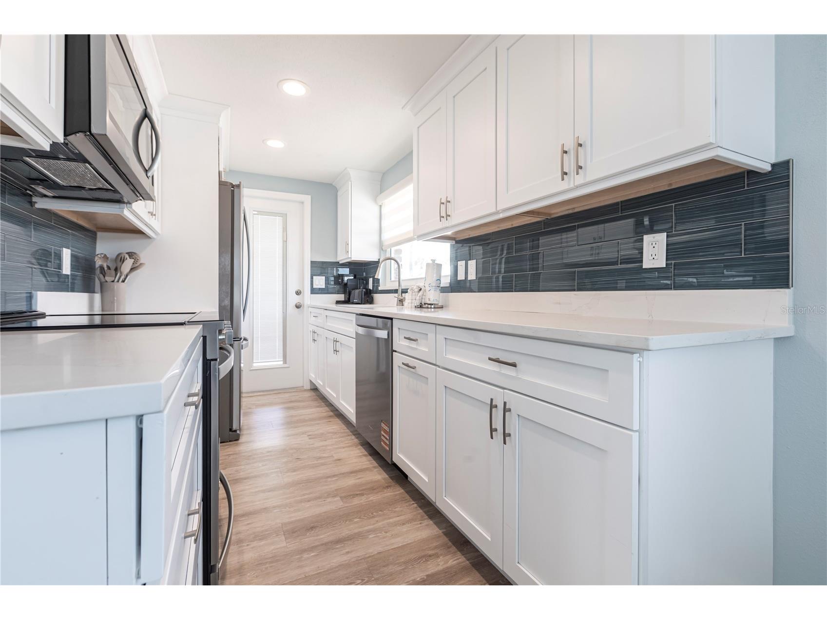 6020 Midnight Pass Road #53 Sarasota FL 34242 TB8467550 image9