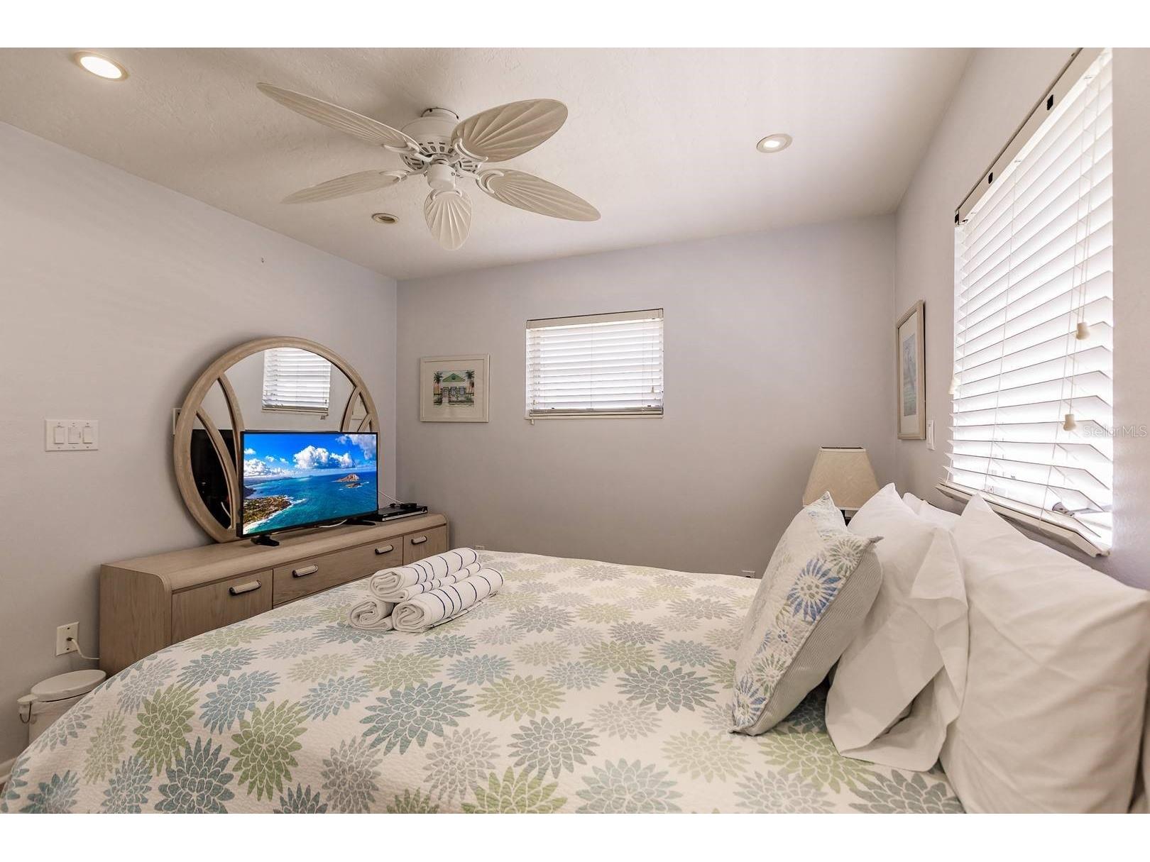 6020 Midnight Pass Road #59 Sarasota FL 34242 TB8467034 image7