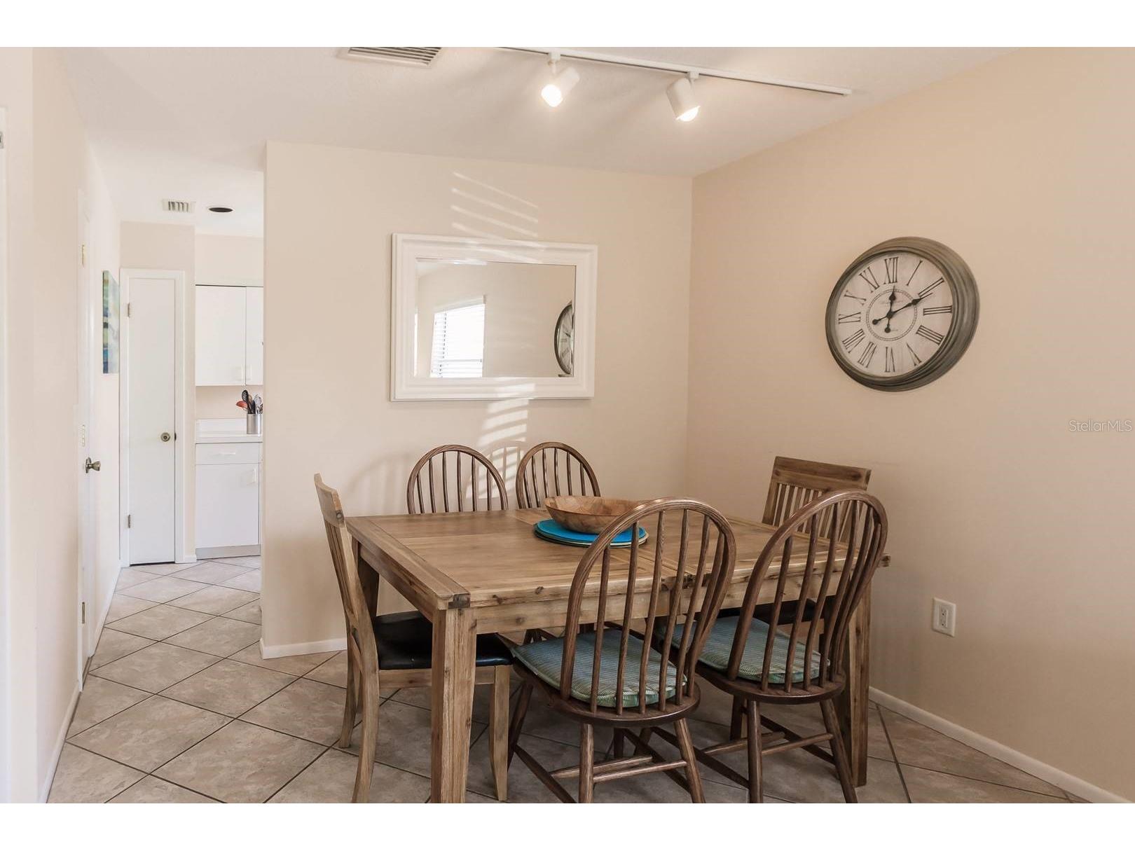 6020 Midnight Pass Road #61 Sarasota FL 34242 TB8467224 image10