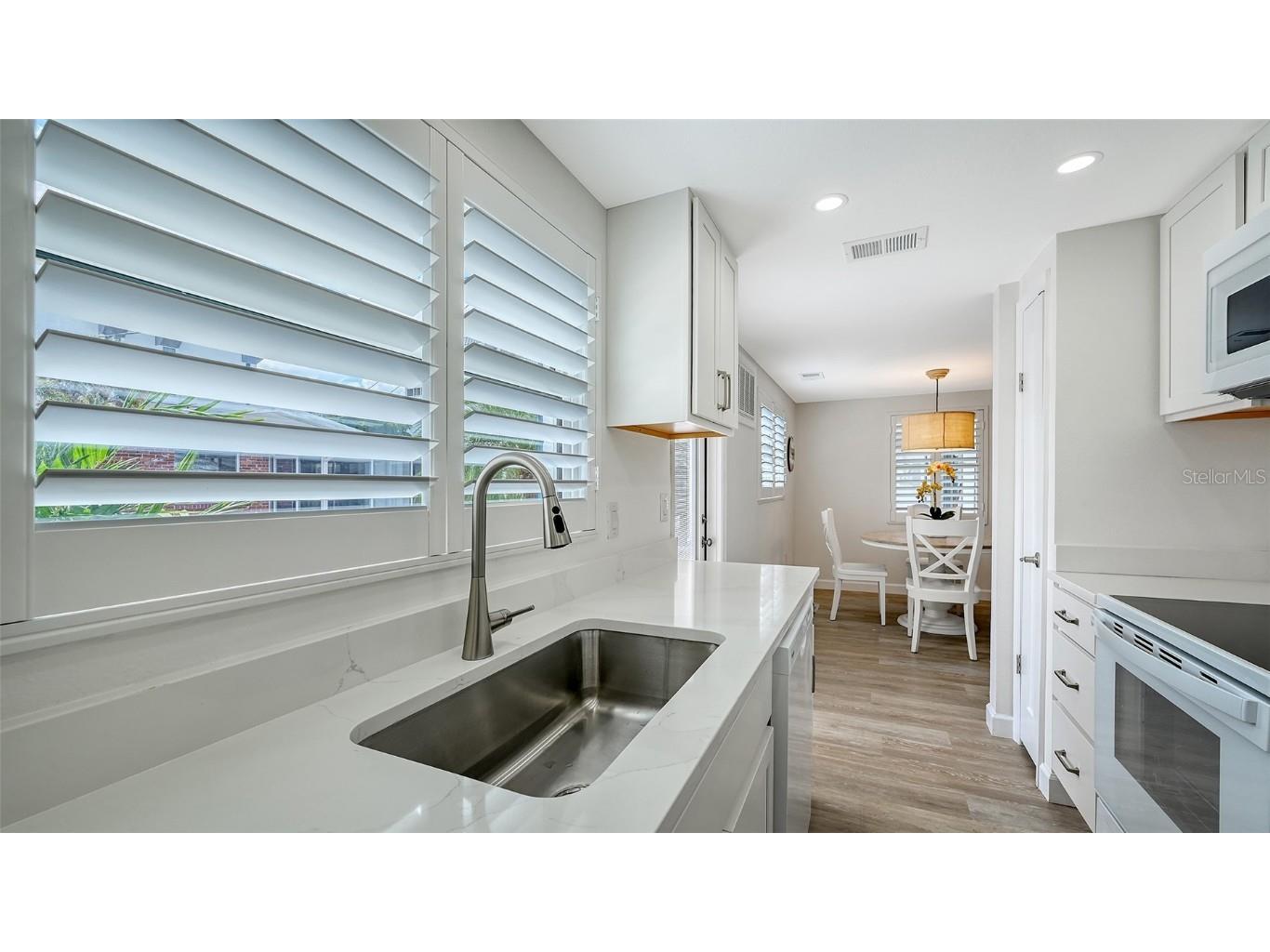 6020 Midnight Pass Road #63 Siesta Key FL 34242 - GULF OF AMERICA A4666030 image14
