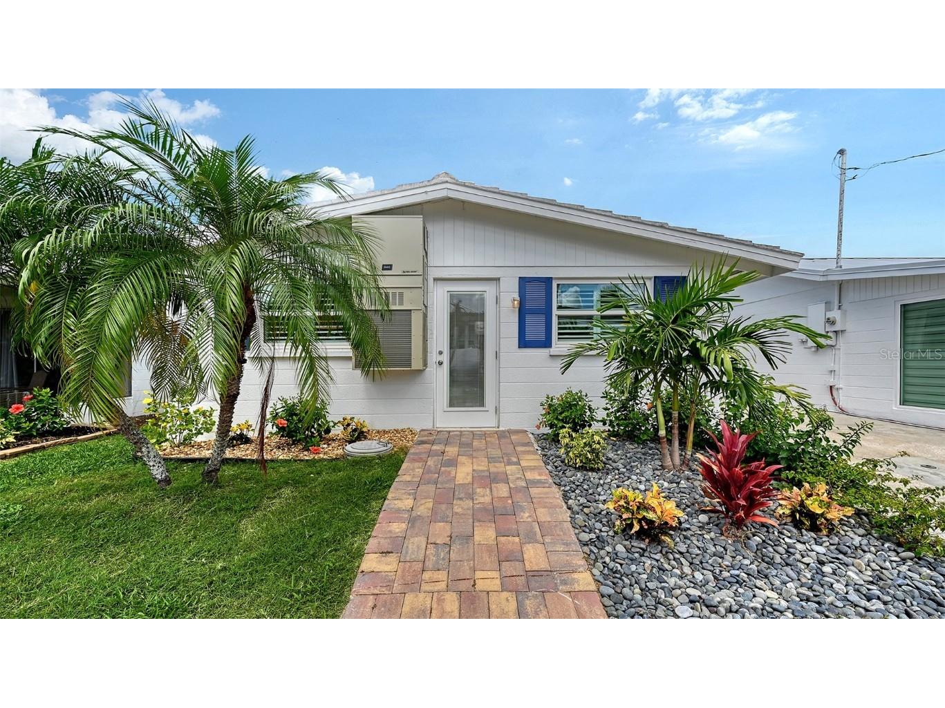 6020 Midnight Pass Road #63 Siesta Key FL 34242 - GULF OF AMERICA A4666030 image2