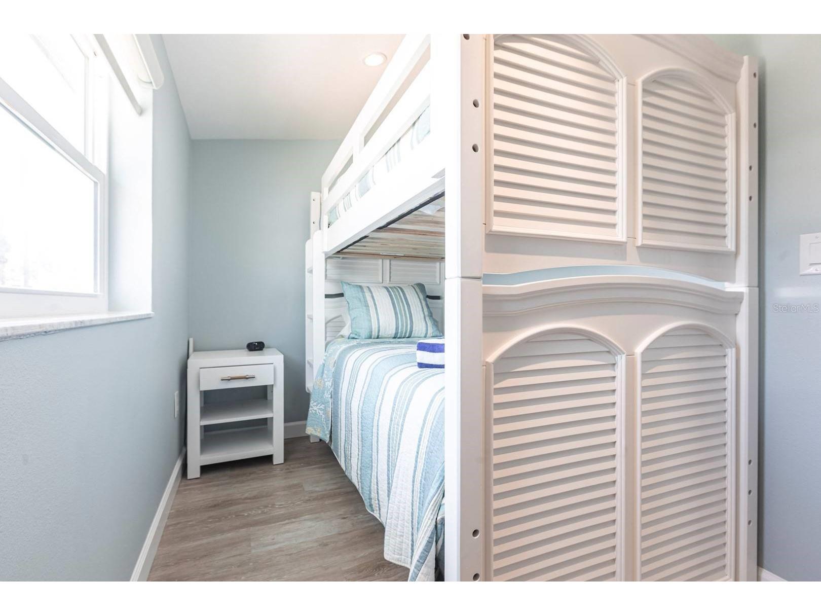 6020 Midnight Pass Road #64 Sarasota FL 34242 TB8467011 image10