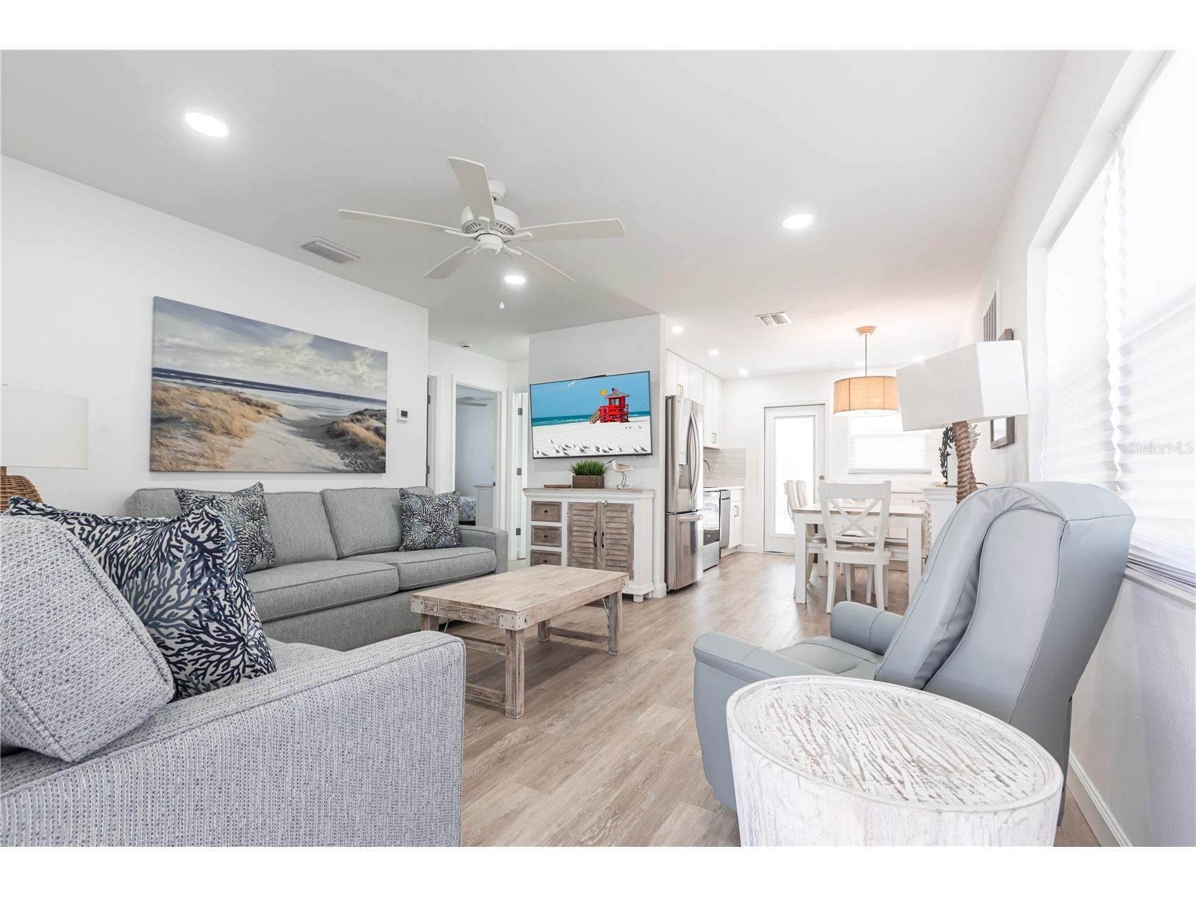 6020 Midnight Pass Road #7 Sarasota FL 34242 TB8467711 image2