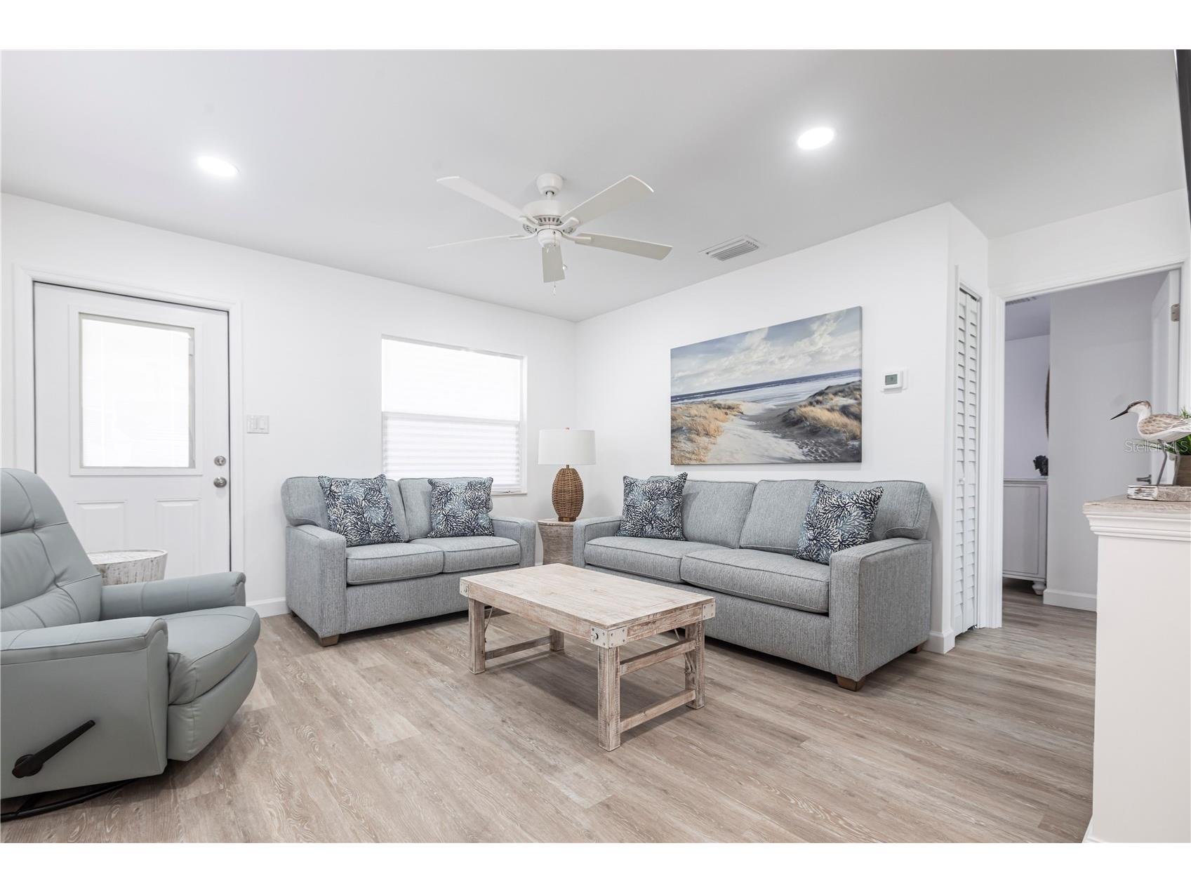 6020 Midnight Pass Road #7 Sarasota FL 34242 TB8467711 image3
