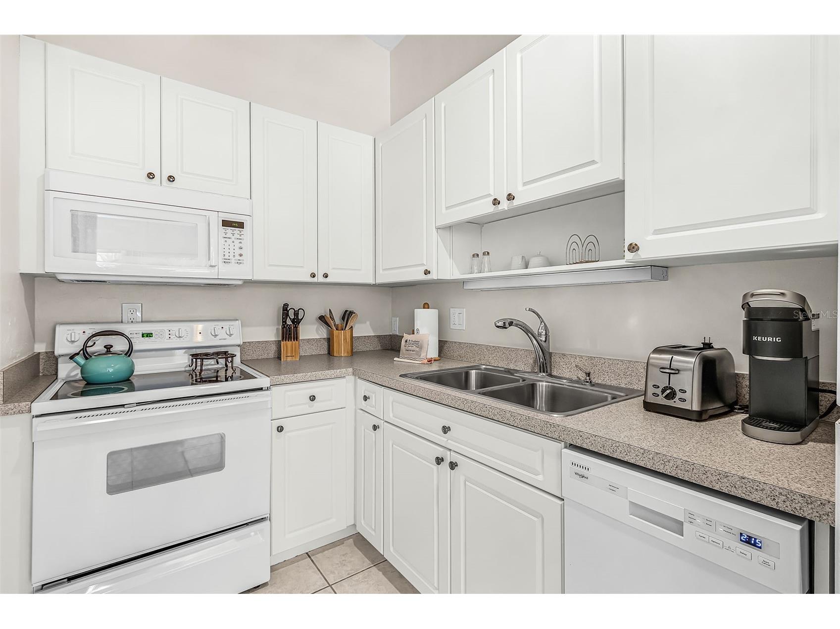 6020 Midnight Pass Road Sarasota FL 34242 A4700119 image10