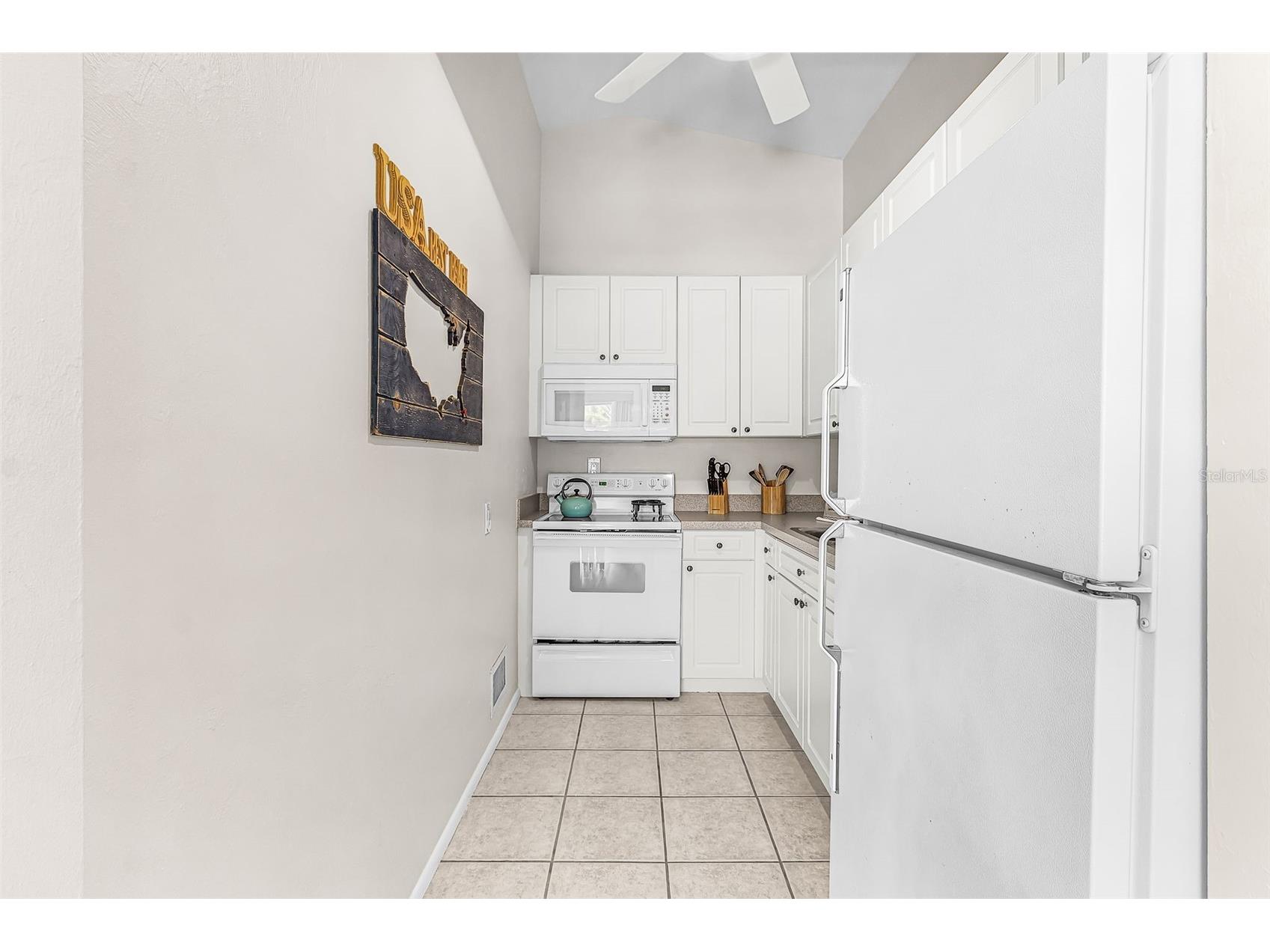 6020 Midnight Pass Road Sarasota FL 34242 A4700119 image11