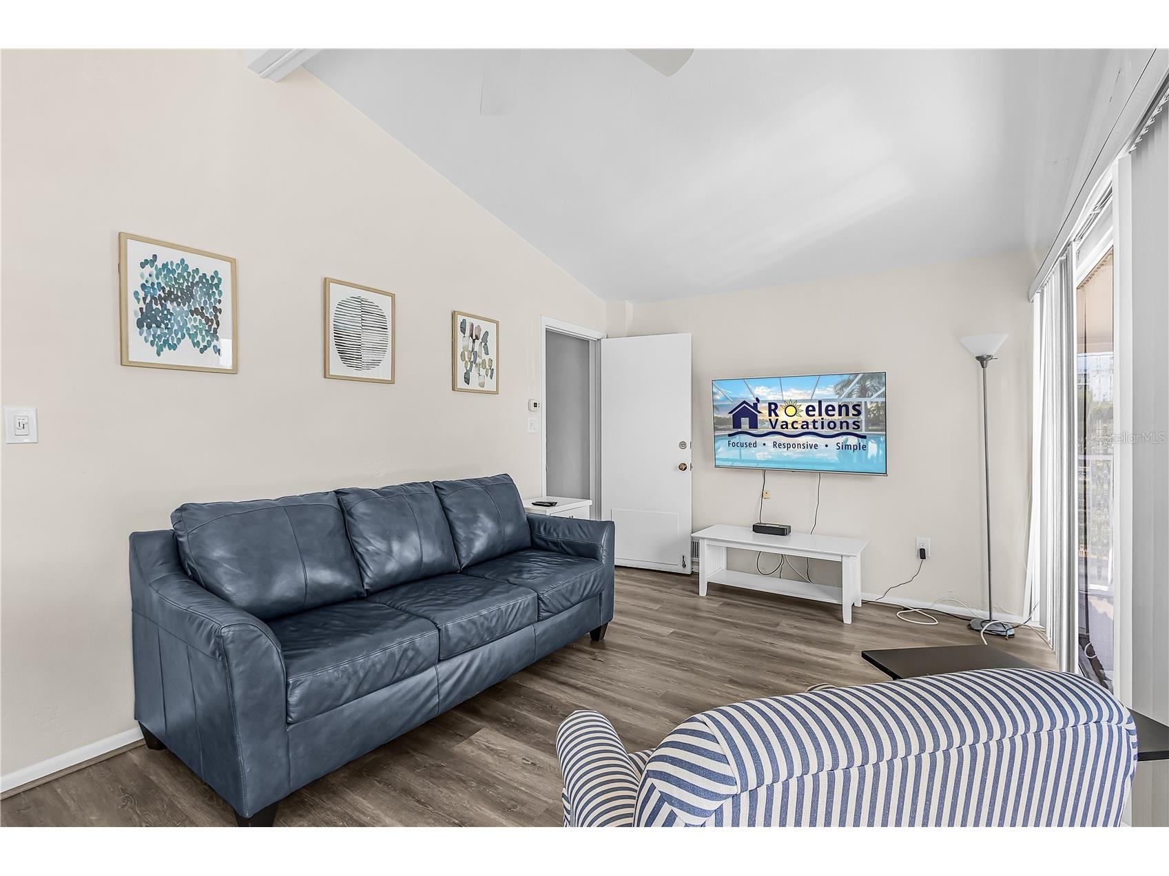 6020 Midnight Pass Road Sarasota FL 34242 A4700119 image8