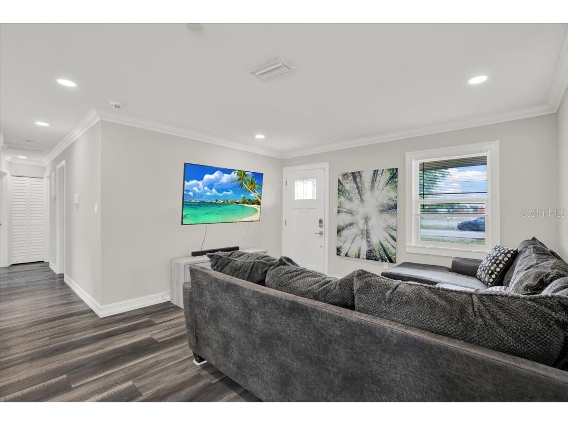 6020 N 50th Street Tampa FL 33610 TB8385768 image4