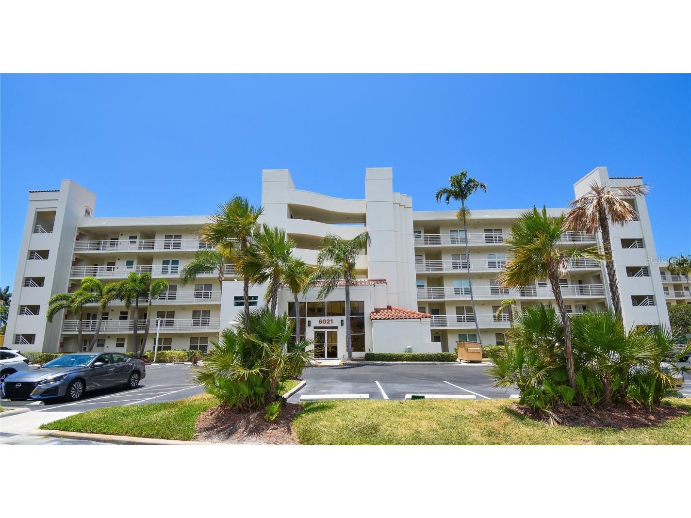 6021 Bahia Del Mar Circle #540 Saint Petersburg FL 33715 - PASS-A-GRILLE CHANNEL U8201421 image1