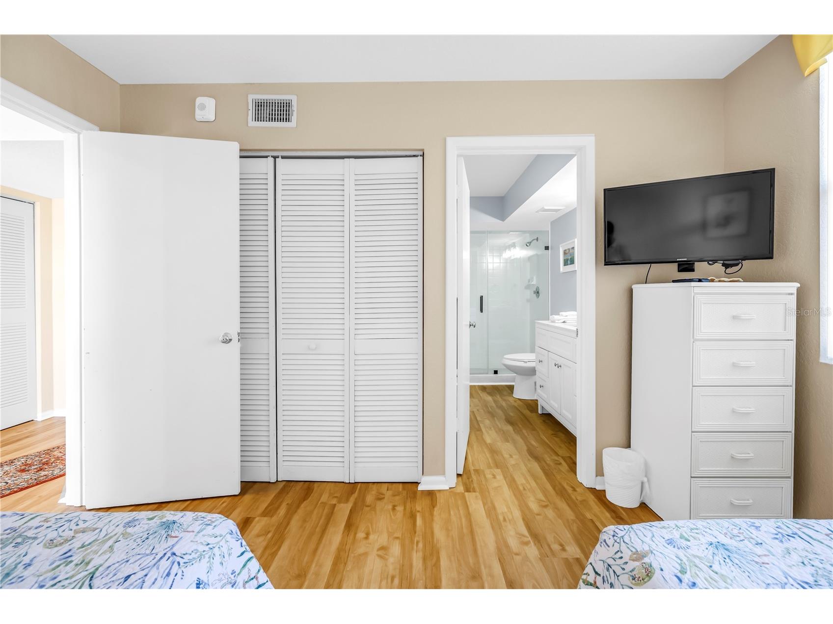 6021 Bahia Del Mar Circle #540 Saint Petersburg FL 33715 - VIEW OF PASS-A-GRILLE CHANNEL TB8506254 image27