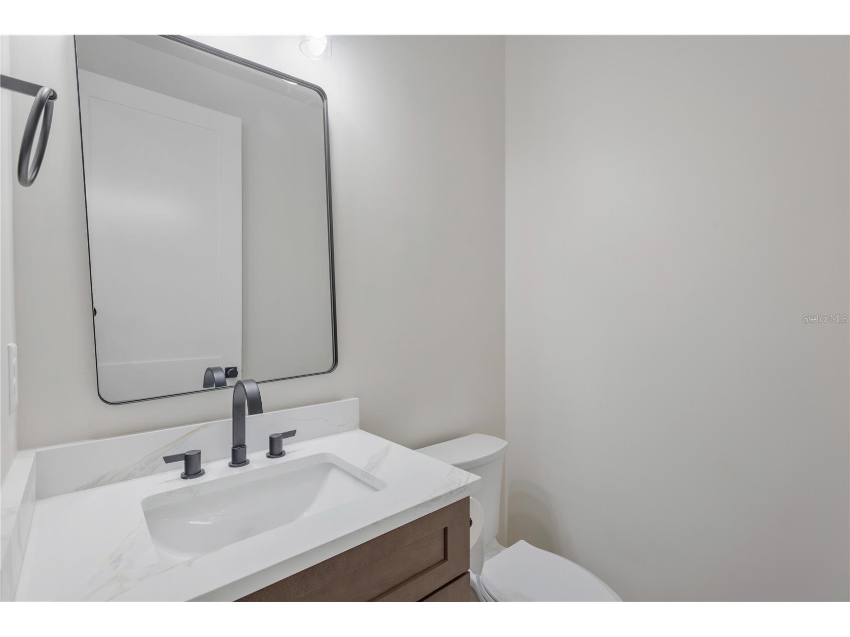 6021 Interbay Tampa FL 33611 TB8494193 image12