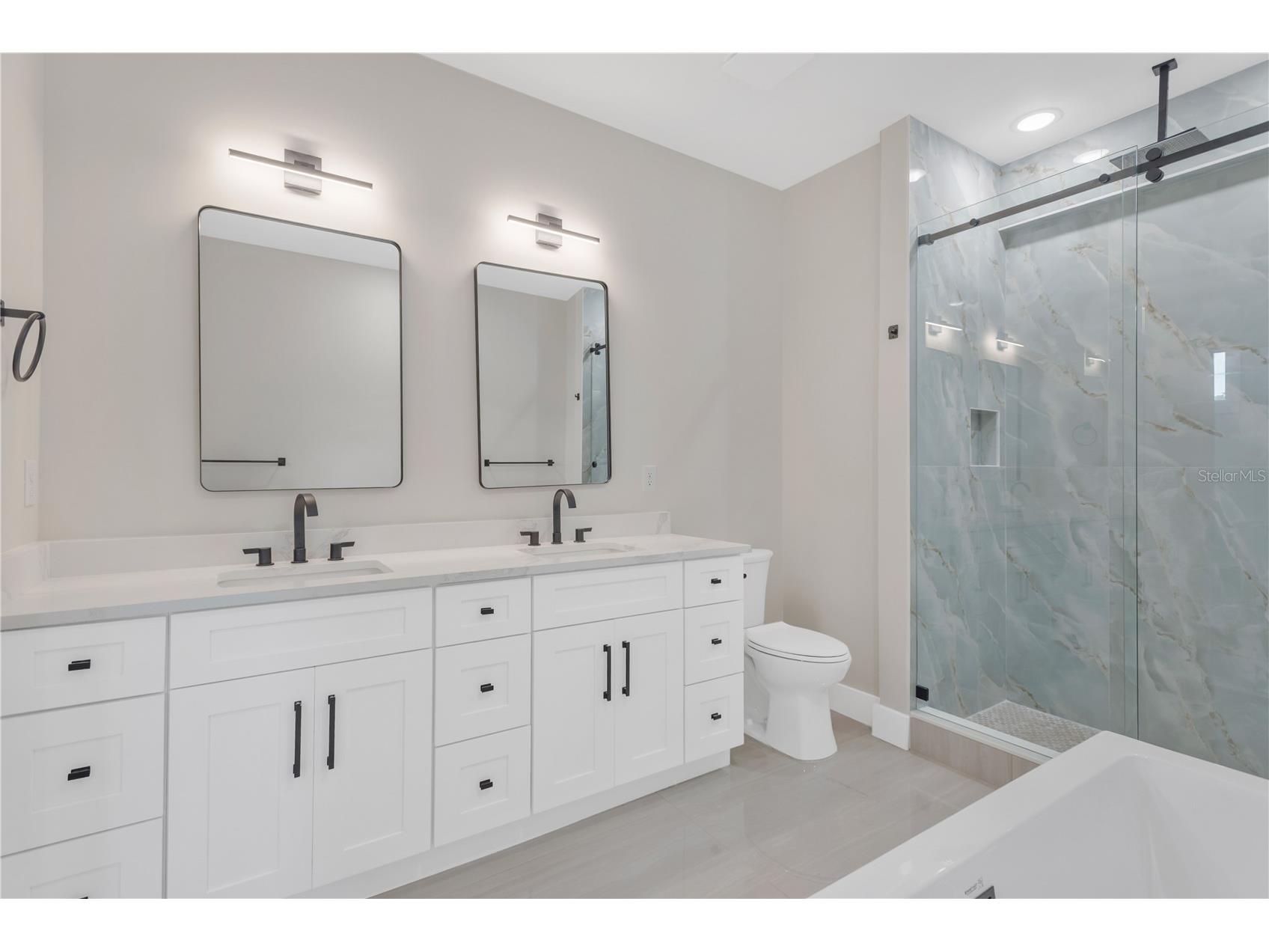 6021 Interbay Tampa FL 33611 TB8494193 image17