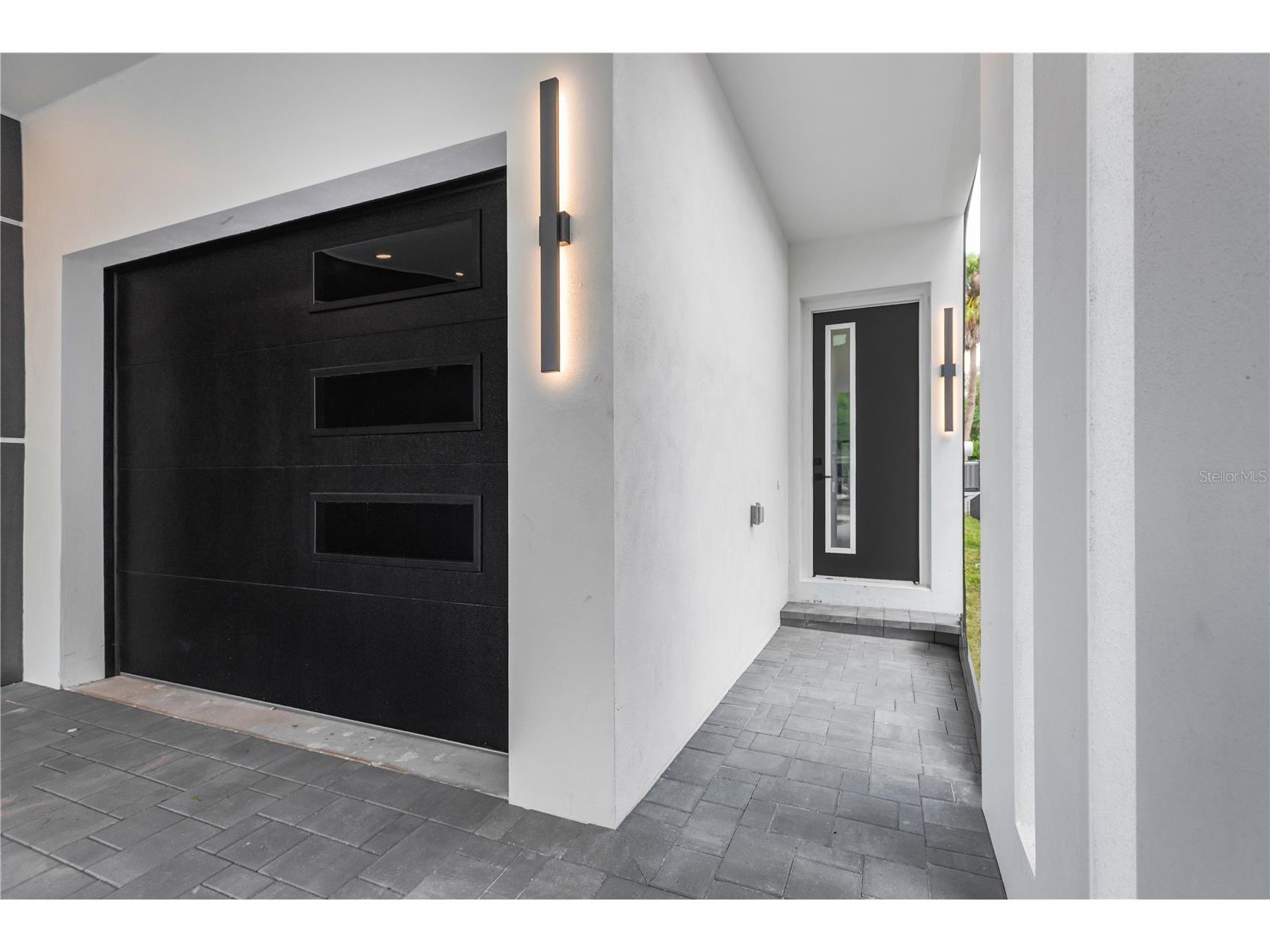 6021 Interbay Tampa FL 33611 TB8494193 image2