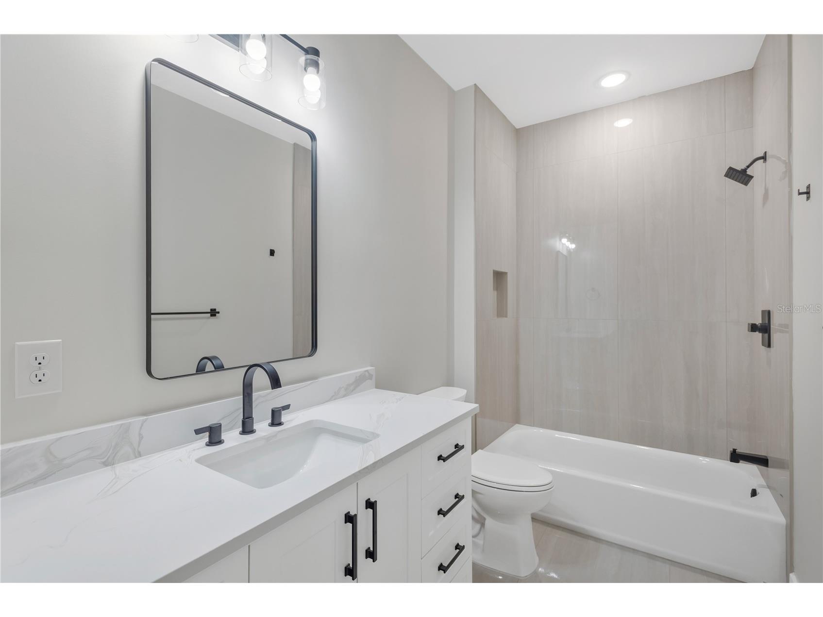 6021 Interbay Tampa FL 33611 TB8494193 image23