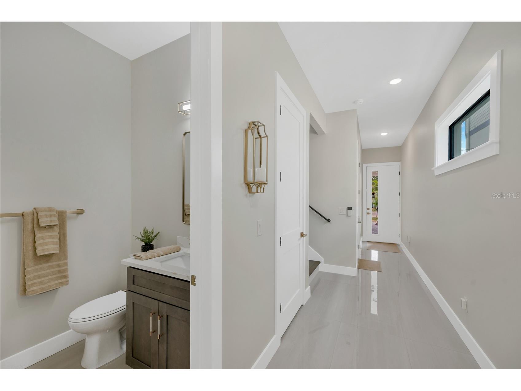6021 Interbay Tampa FL 33611 TB8494193 image36
