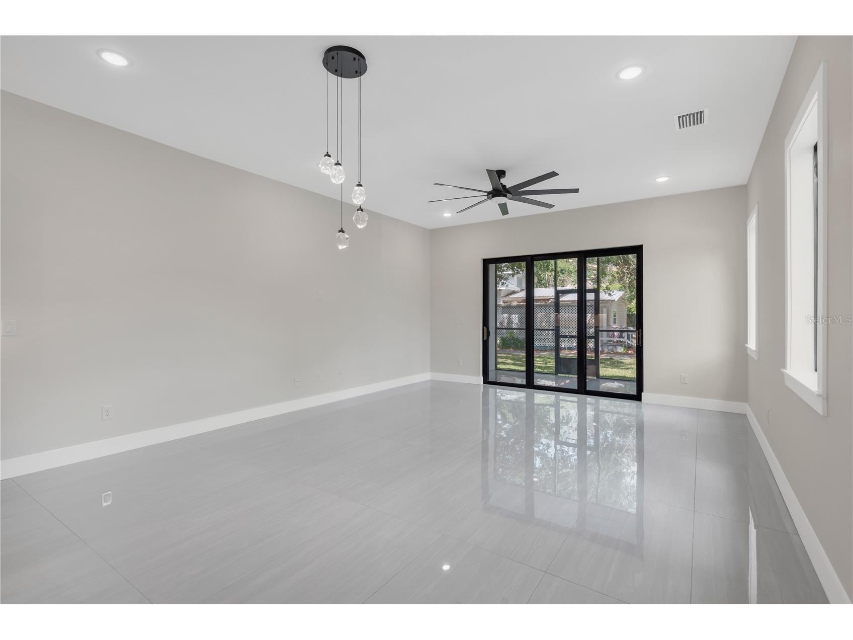 6021 Interbay Tampa FL 33611 TB8494193 image7