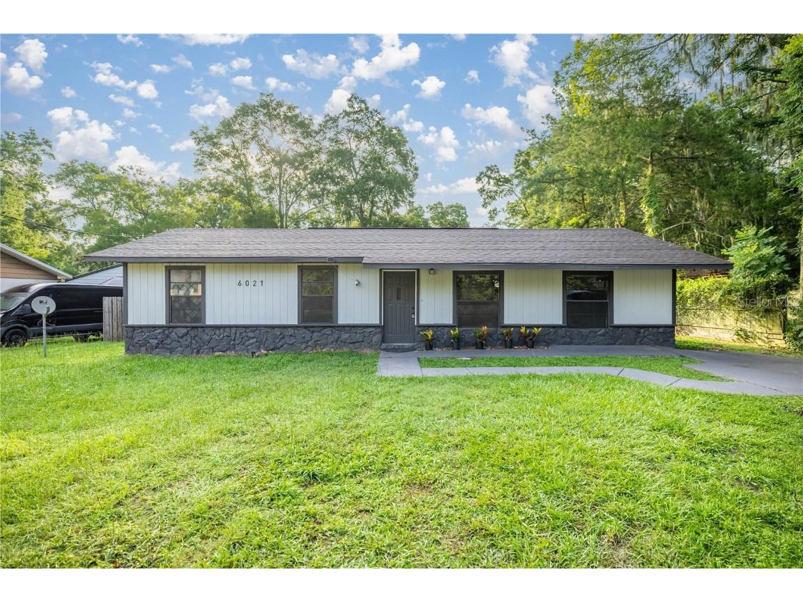6021 NW 54th Terrace Ocala FL 34482 OM704633 image1