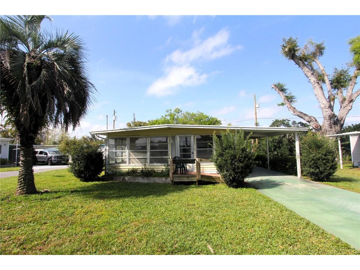 6021 Ridgewood Drive Zephyrhills FL 33542 T3509072 image1