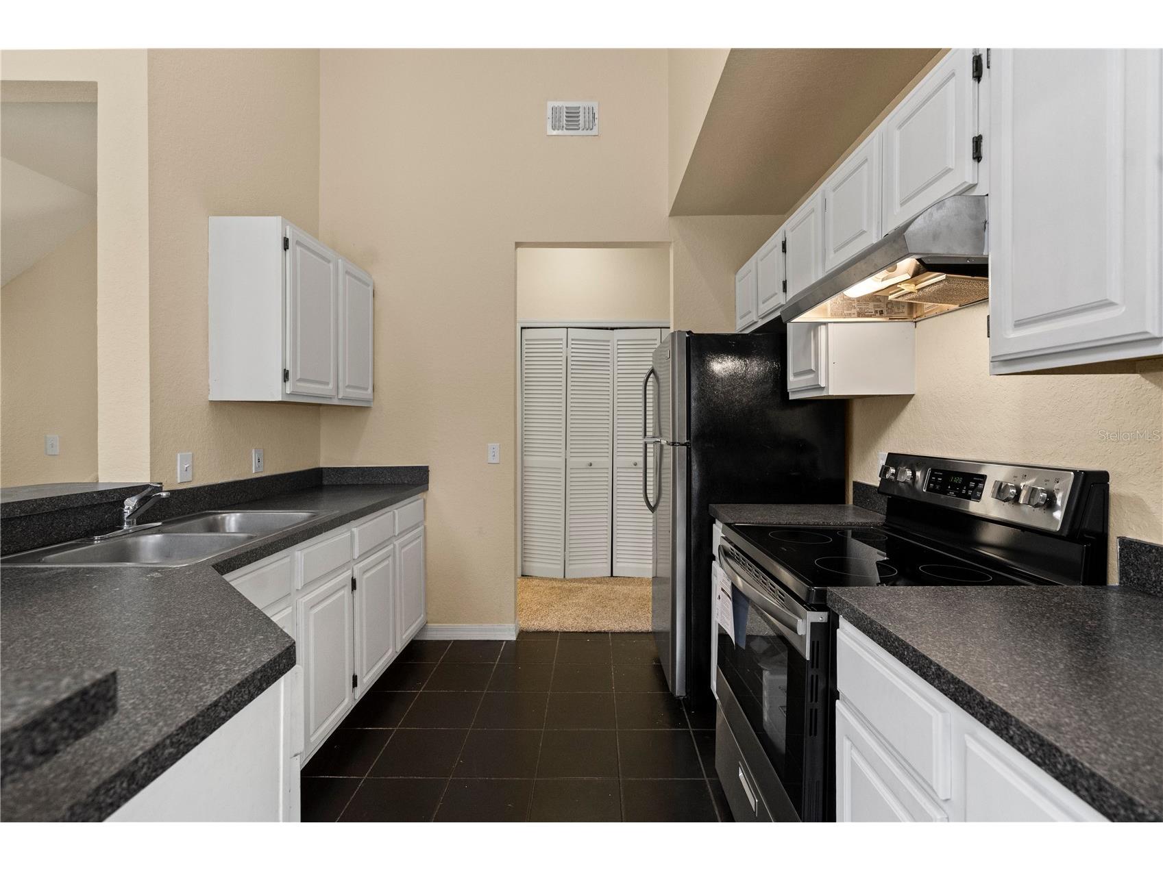 6021 Westgate Drive #823 Orlando FL 32835 O6390708 image10