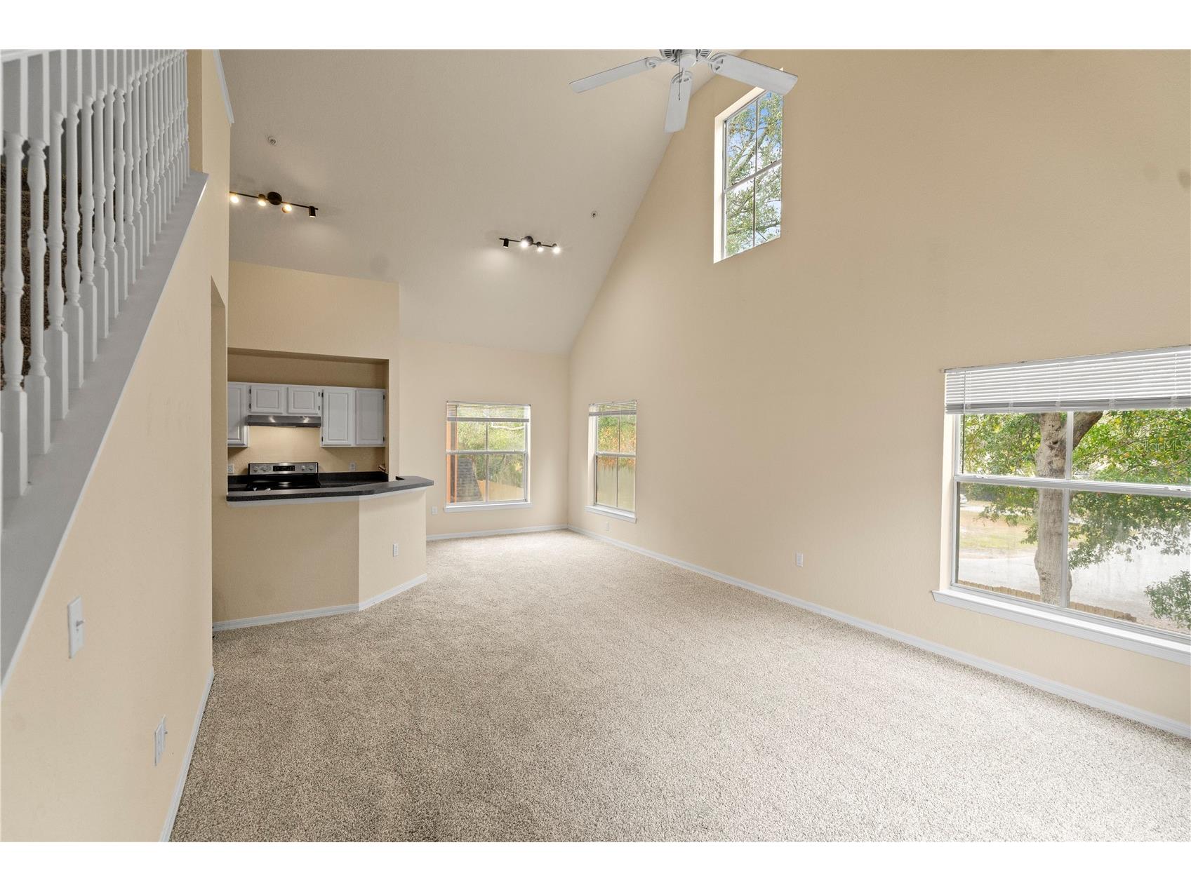 6021 Westgate Drive #823 Orlando FL 32835 O6390708 image5