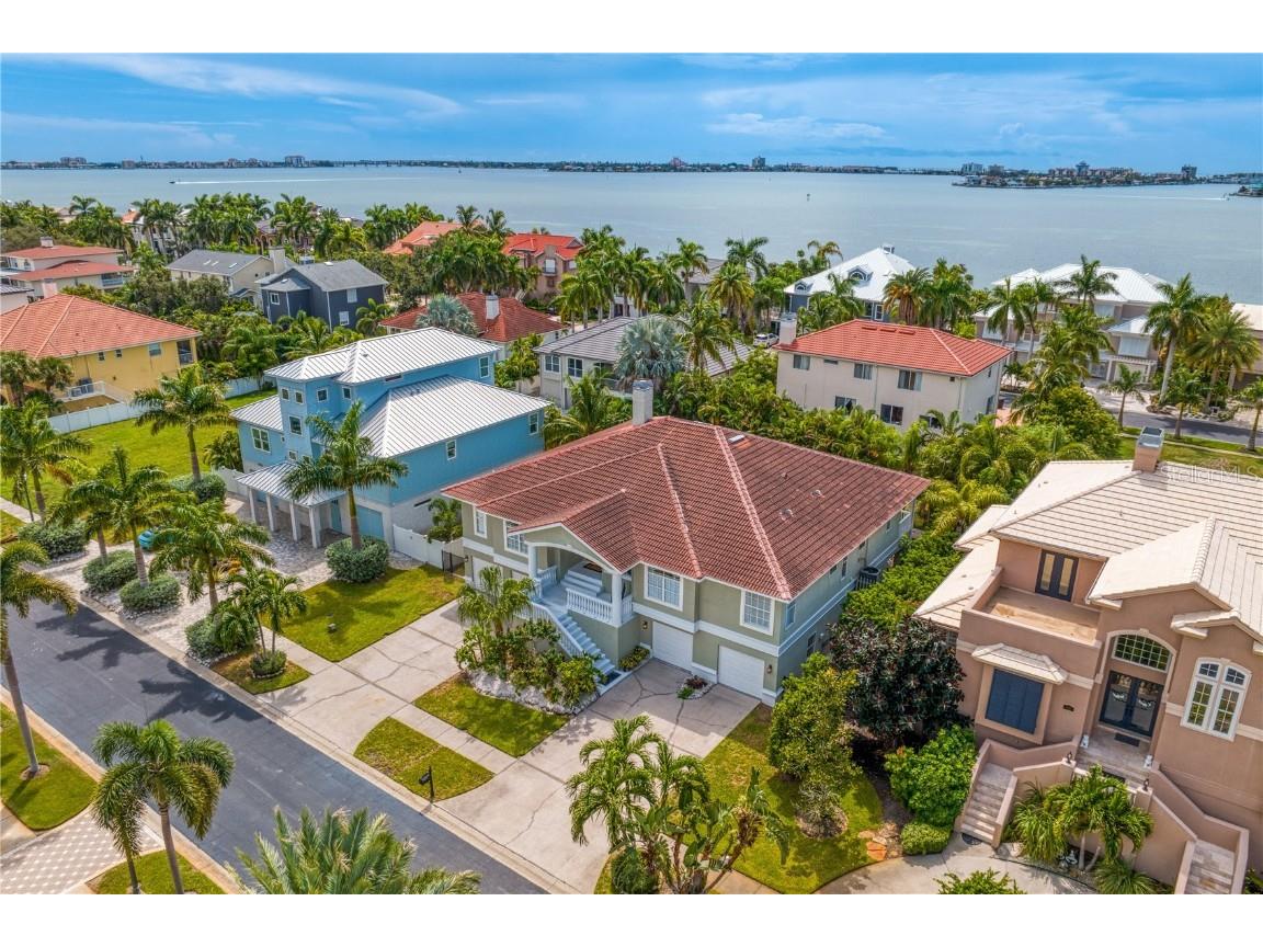 6022 Kipps Colony Drive E Gulfport FL 33707 U8215563 image1