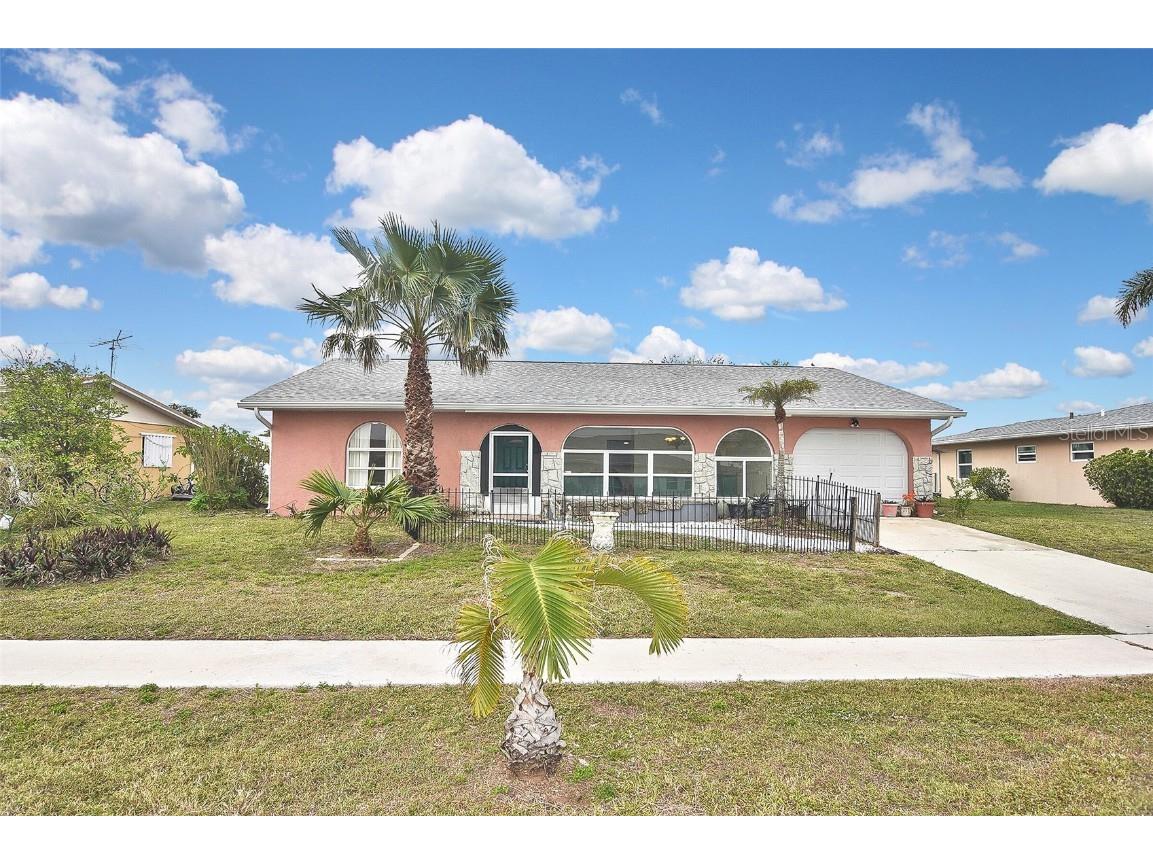 6023 Mayberry Avenue North Port FL 34287 A4643415 image1