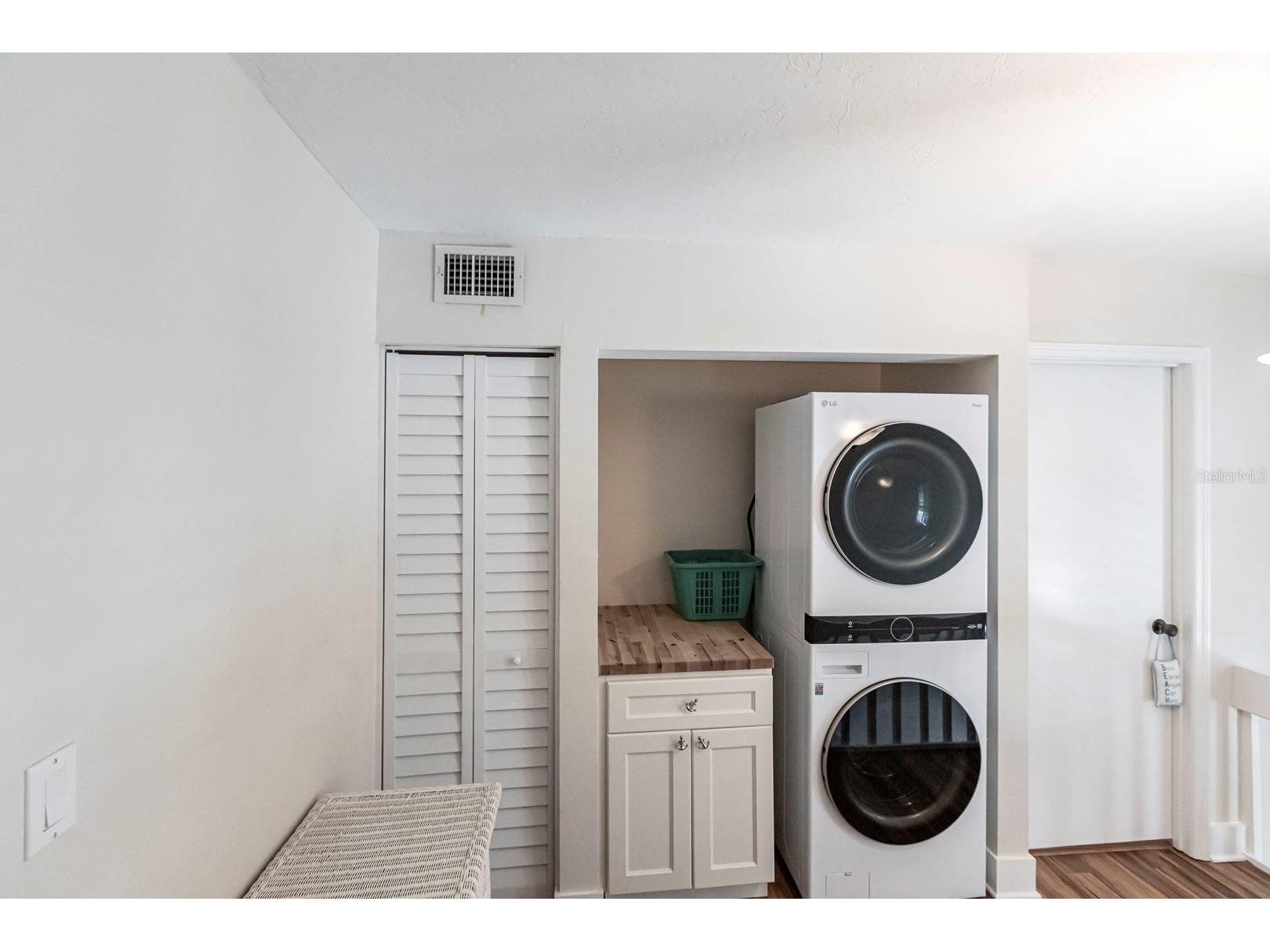 6023 W Peppertree Way #235 Sarasota FL 34242 TB8471098 image5