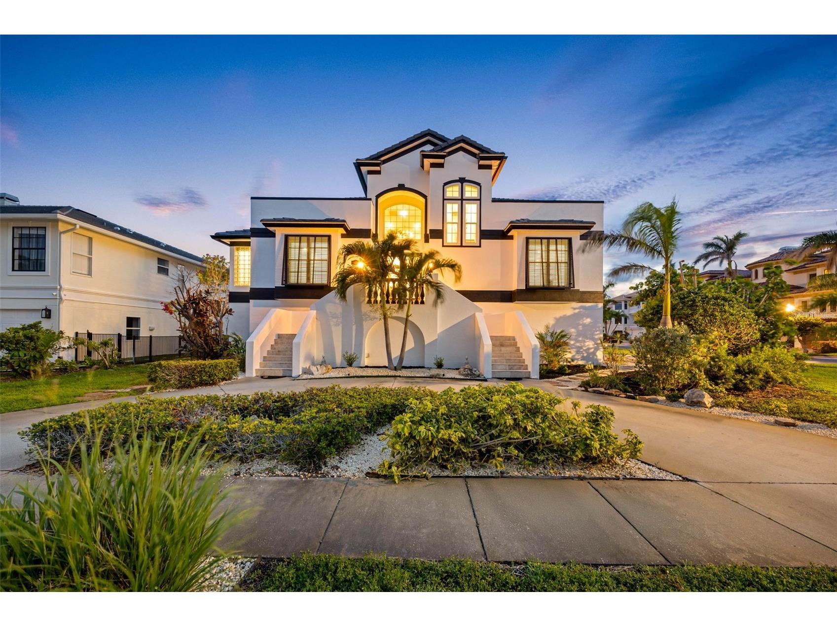 6024 Kipps Colony Drive E Gulfport FL 33707 TB8480910 image1