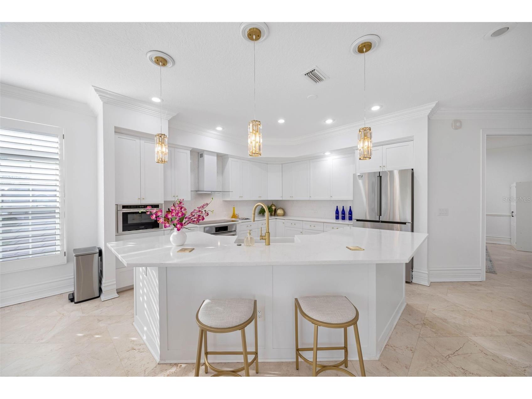 6024 Kipps Colony Drive E Gulfport FL 33707 TB8480910 image10