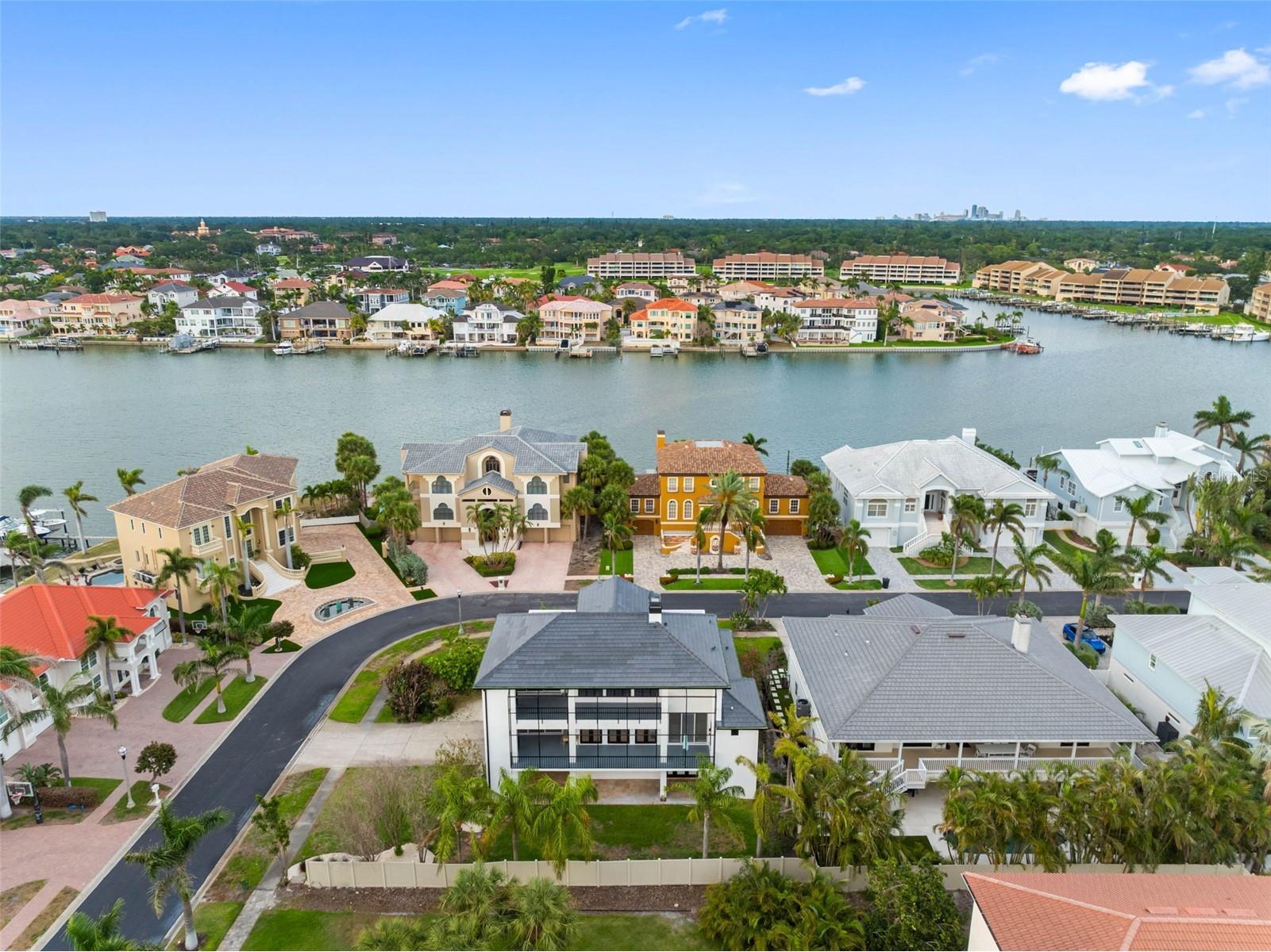 6024 Kipps Colony Drive E Gulfport FL 33707 TB8480910 image67