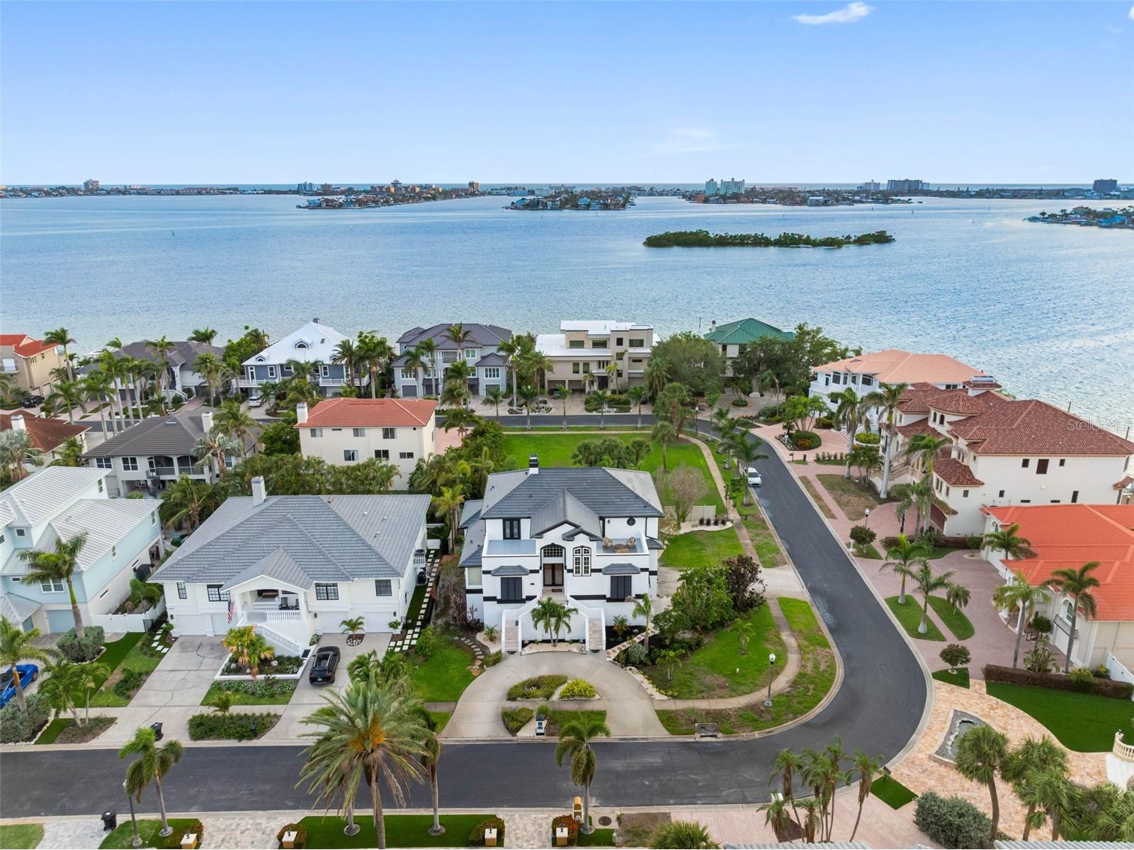 6024 Kipps Colony Drive E Gulfport FL 33707 TB8480910 image70